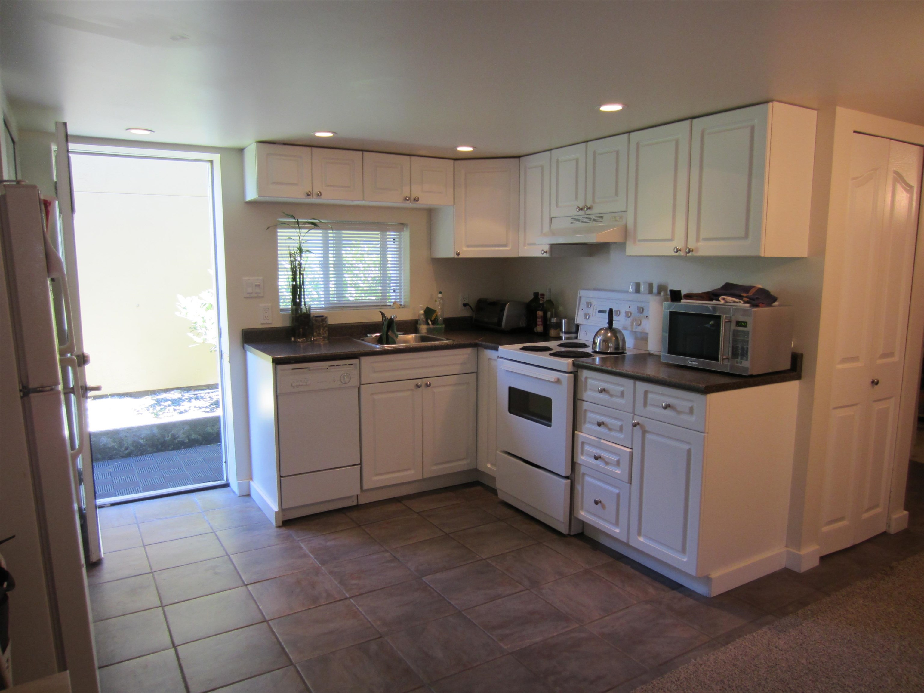 345X W 18TH AVENUE, Vancouver BC V6S 1A7, R3125721, BC,