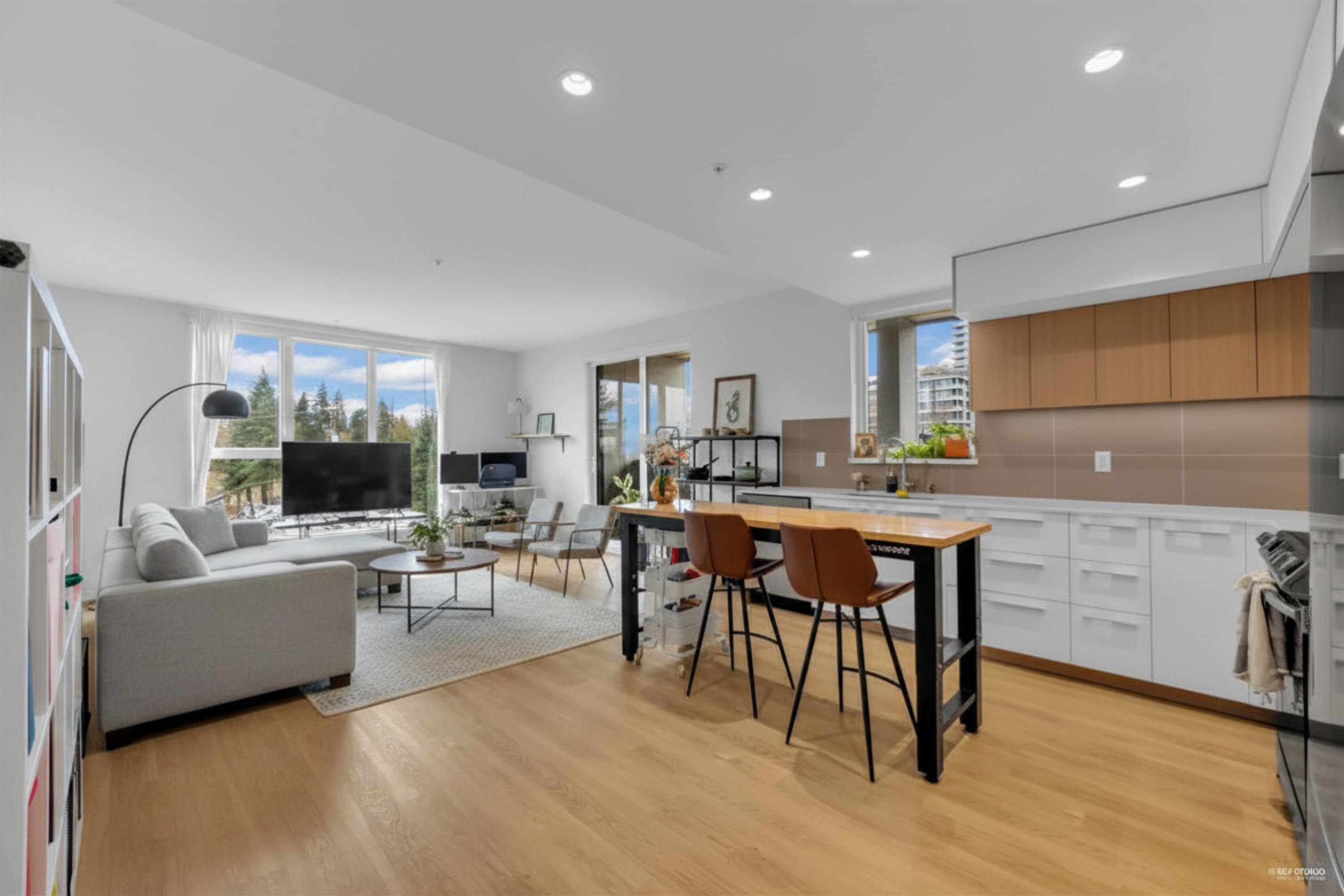 510 9888 UNIVERSITY CRESCENT, R3125765, BC,