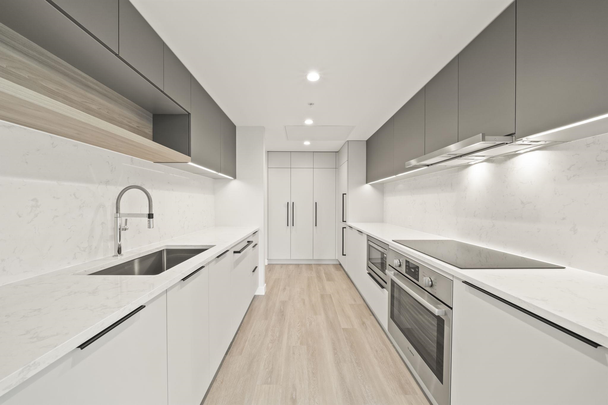 1204 567 EMERSON STREET, R3125792, BC,
