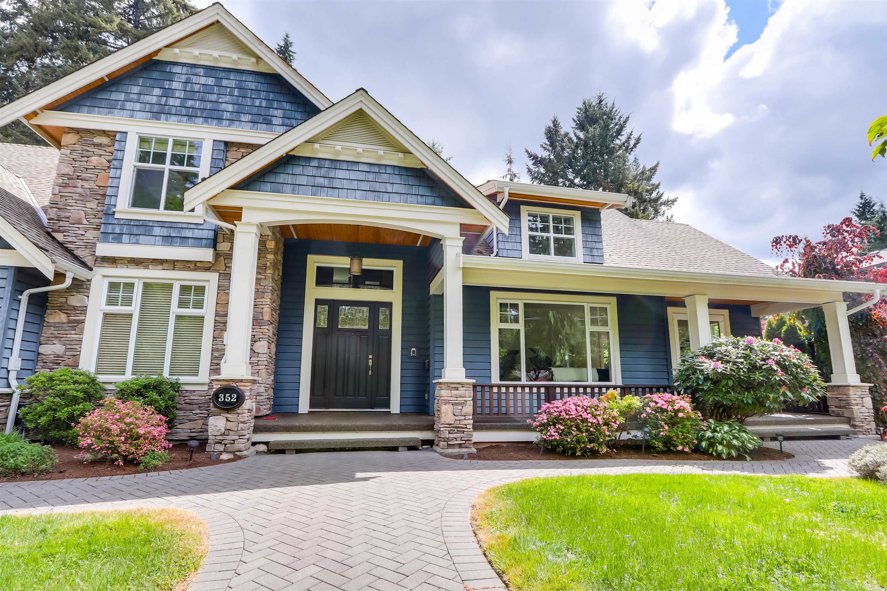 352 ST. JAMES CRESCENT, West Vancouver BC V7S 1J8, R3125832, BC,