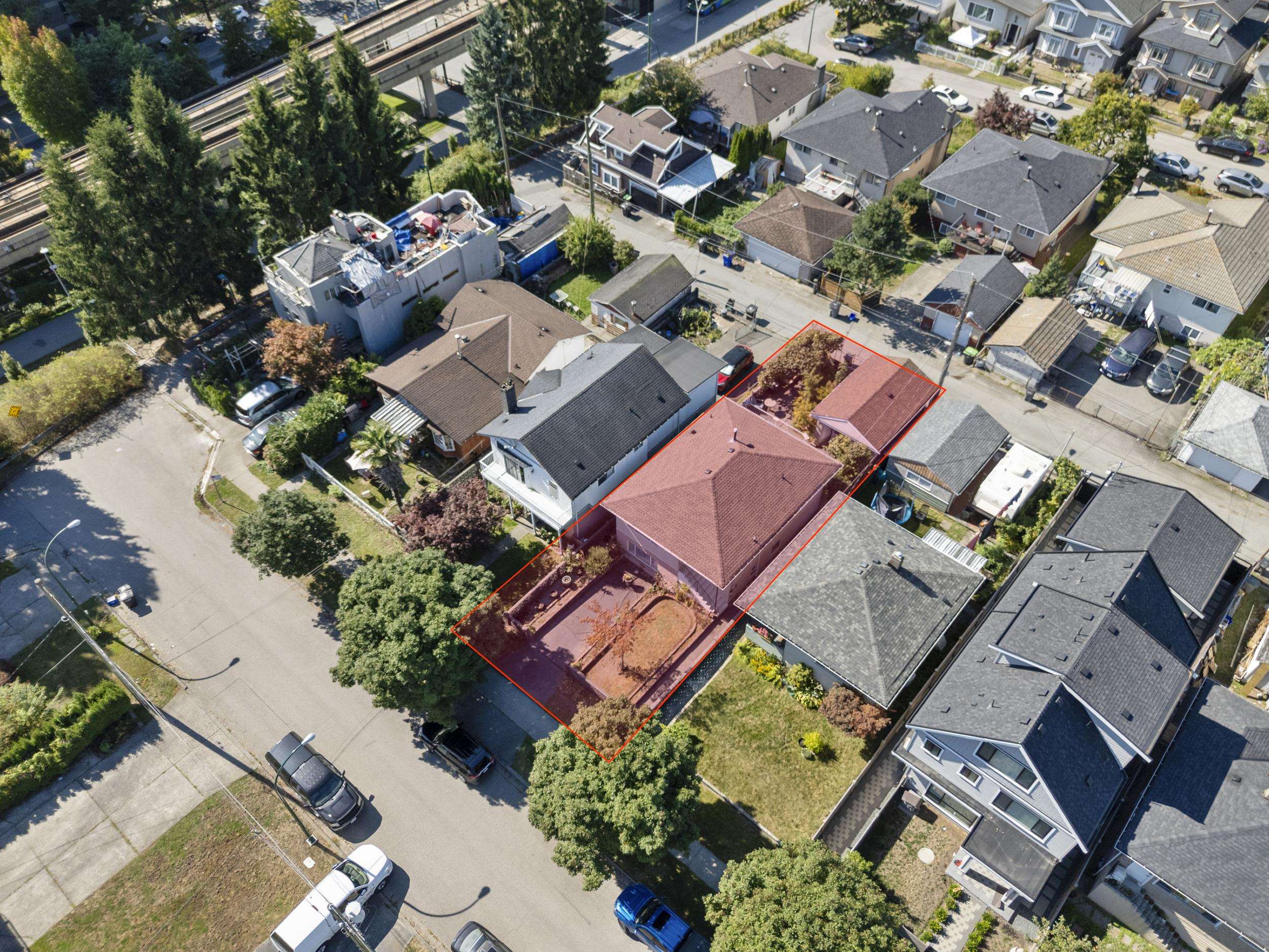 5131 ANN STREET, Vancouver BC V5R 4J8, R3125850, BC,