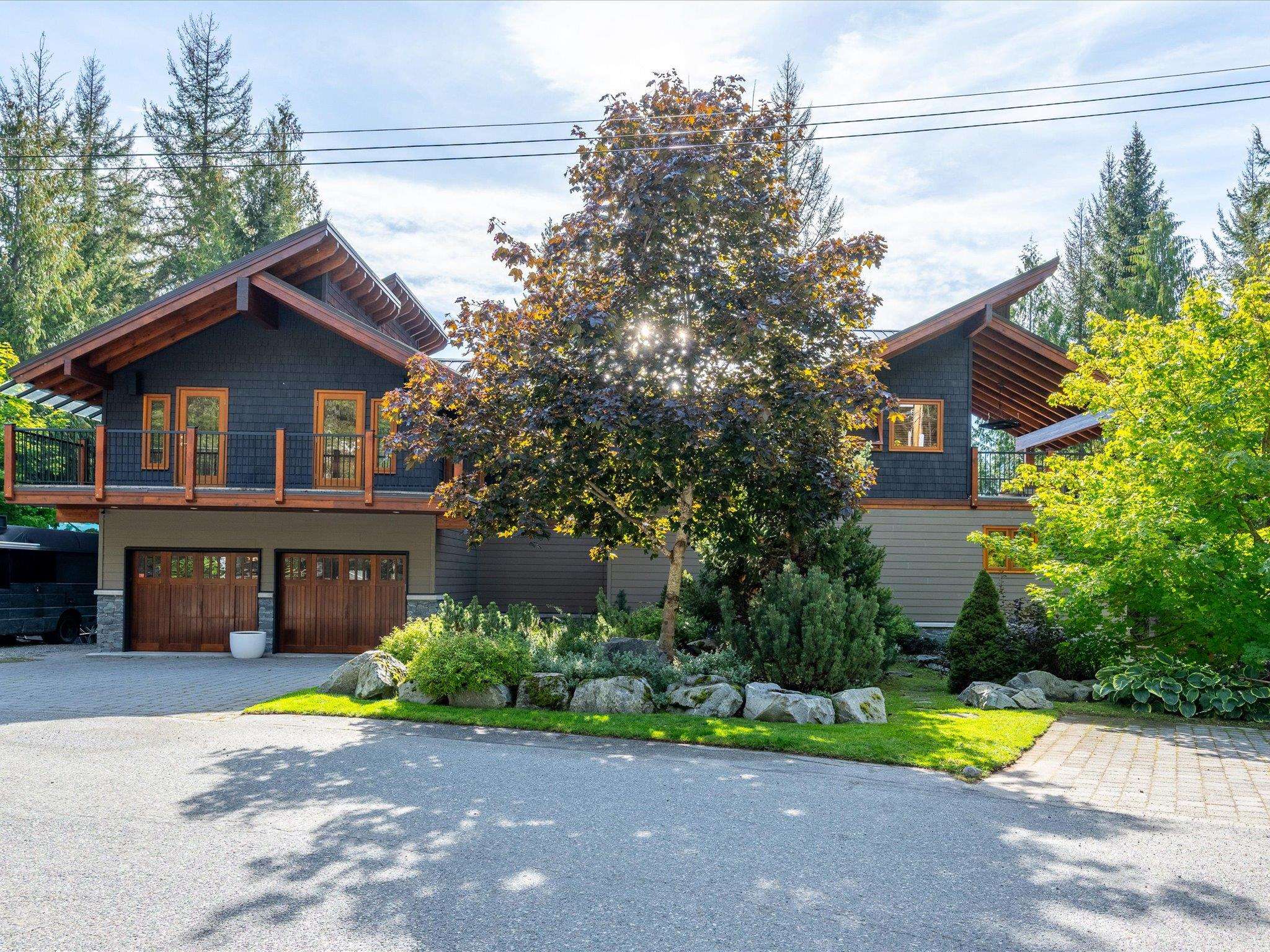 MLS® listing #R3125883 for sale located at 8745 IDYLWOOD PLACE, Whistler BC V8E 0G1