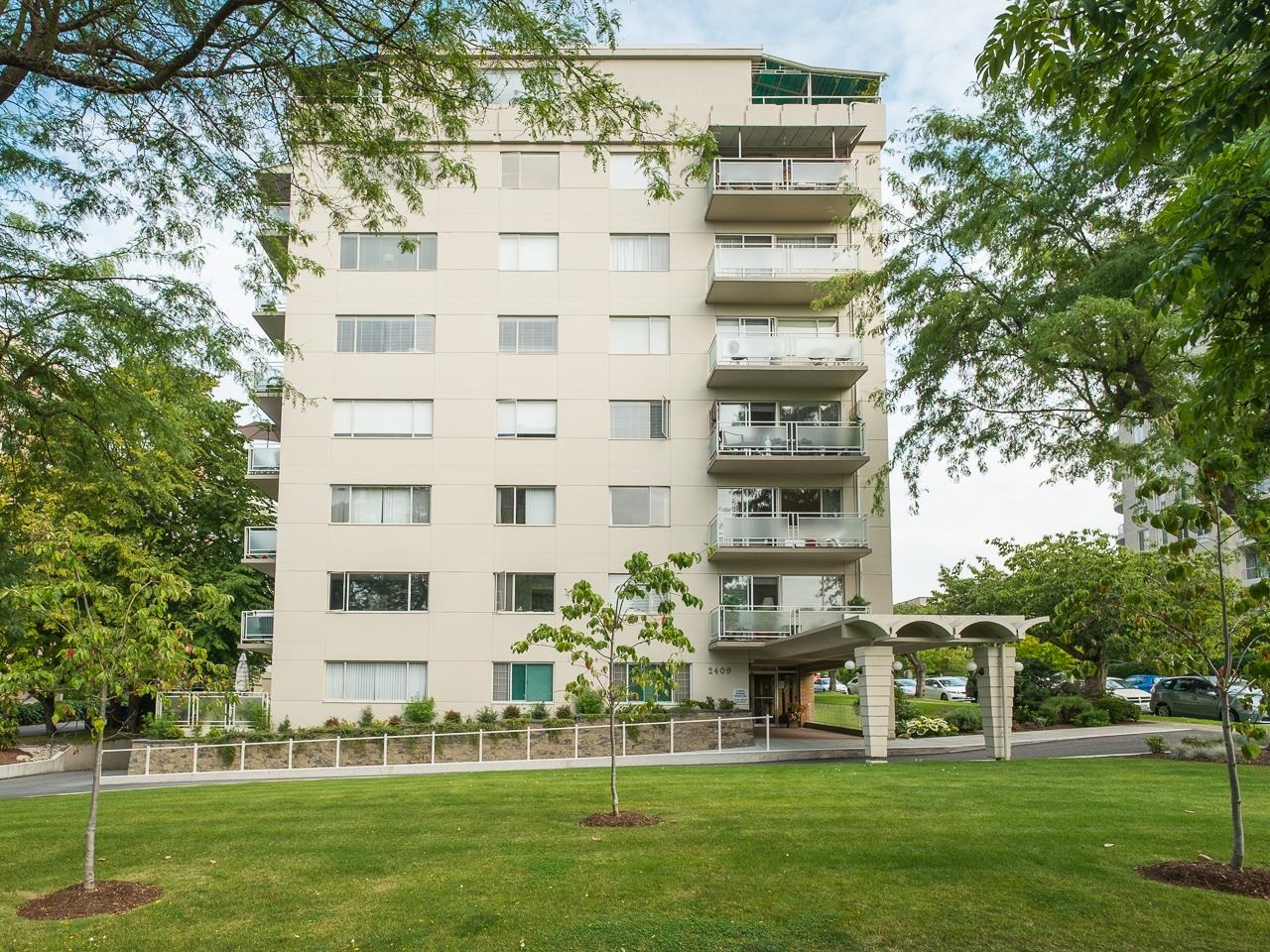 502 2409 43RD AVENUE, R3126098, BC,