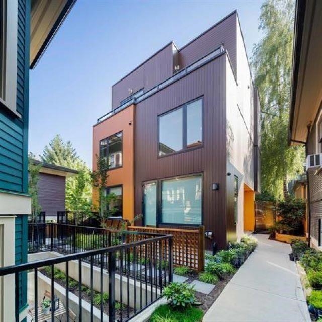 2 1152 COMOX STREET, R3126260, BC,