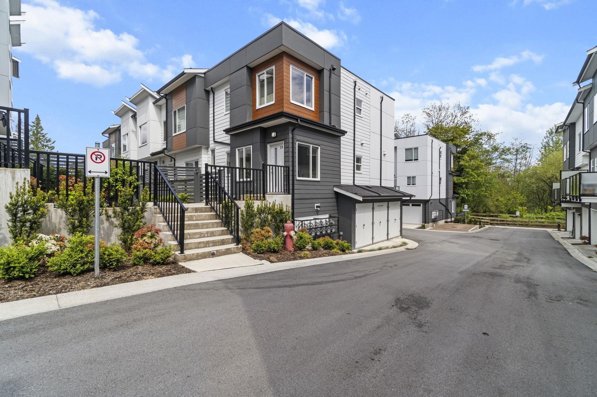 29 9652 162A STREET, R3126308, BC,