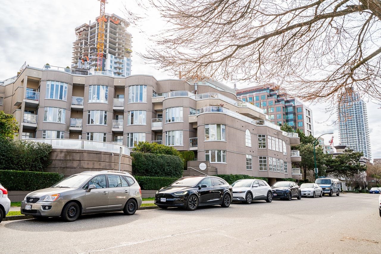 111 1236 8TH AVENUE, R3126764, BC,
