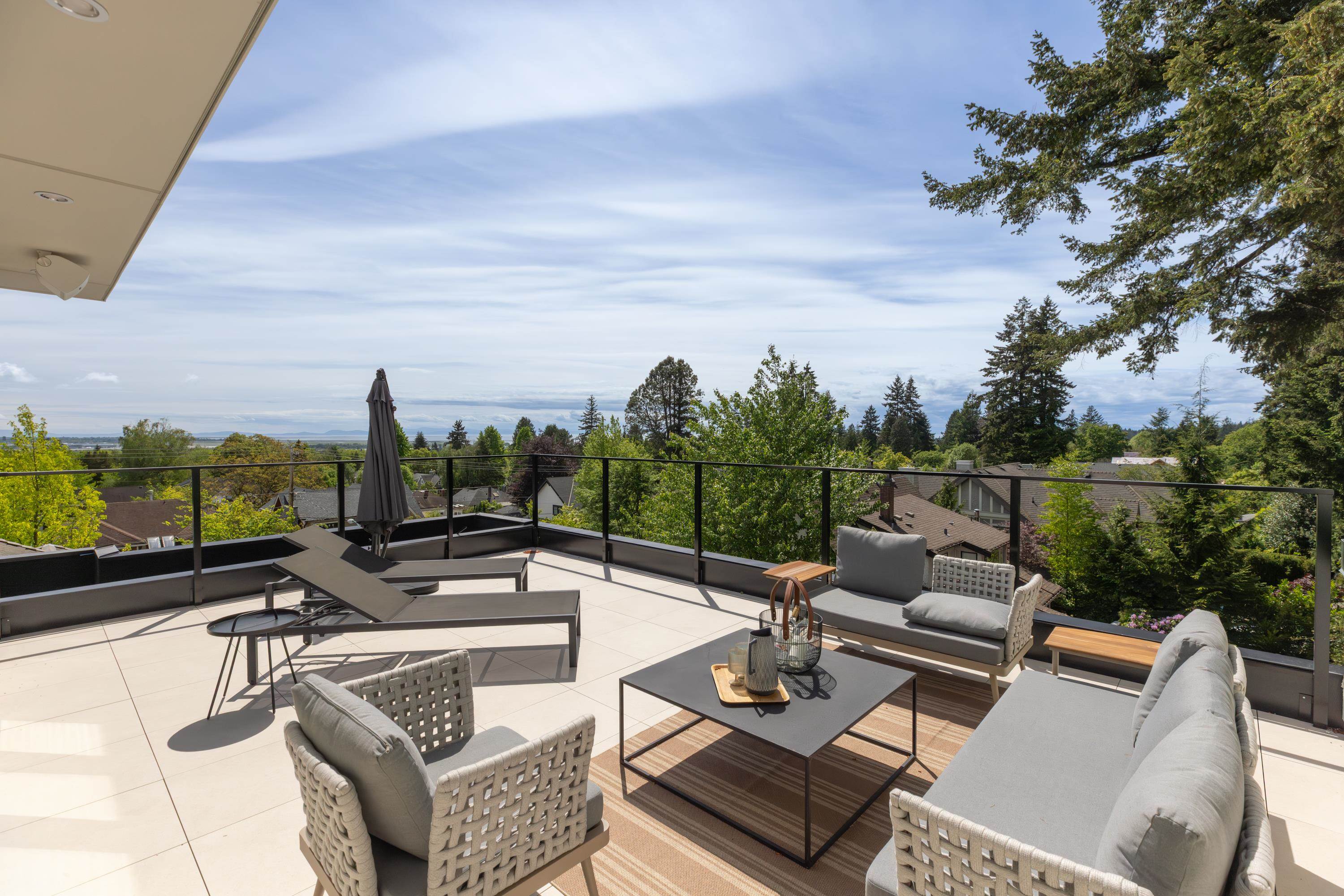 2 5061 BLENHEIM STREET, R3126854, BC,