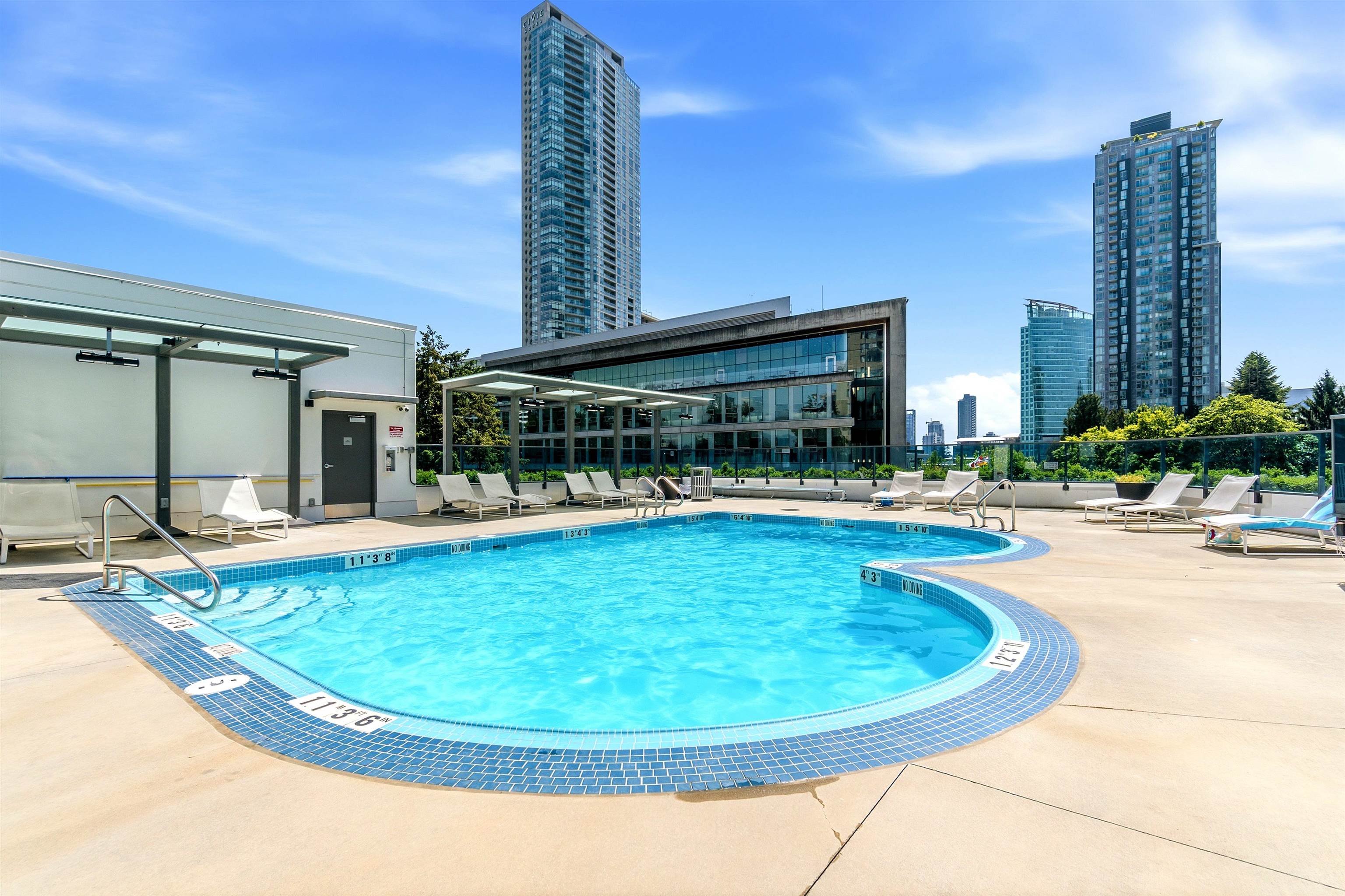 2501 10448 UNIVERSITY DRIVE, R3127044, BC,