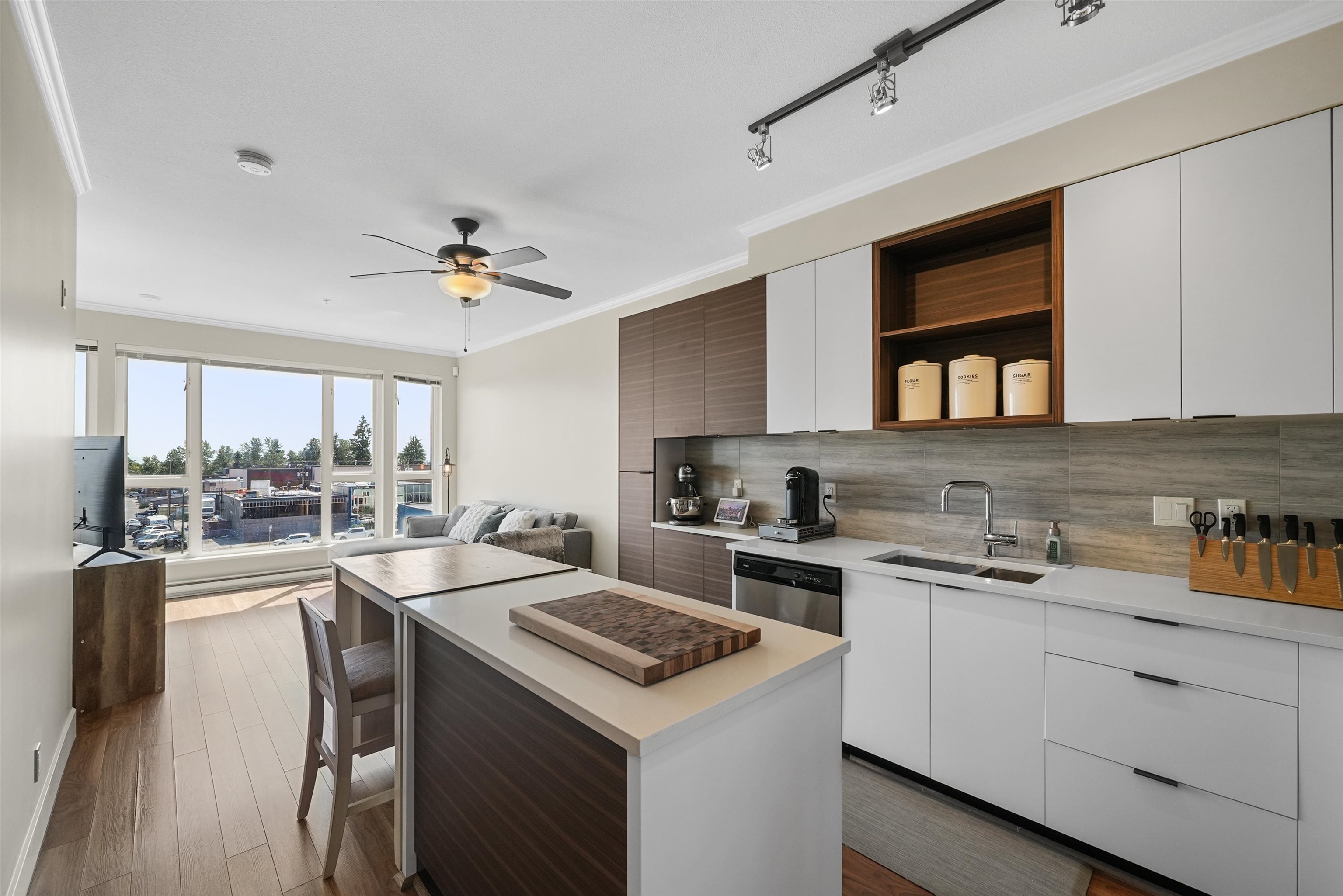PH03 5355 LANE STREET, R3127287, BC,