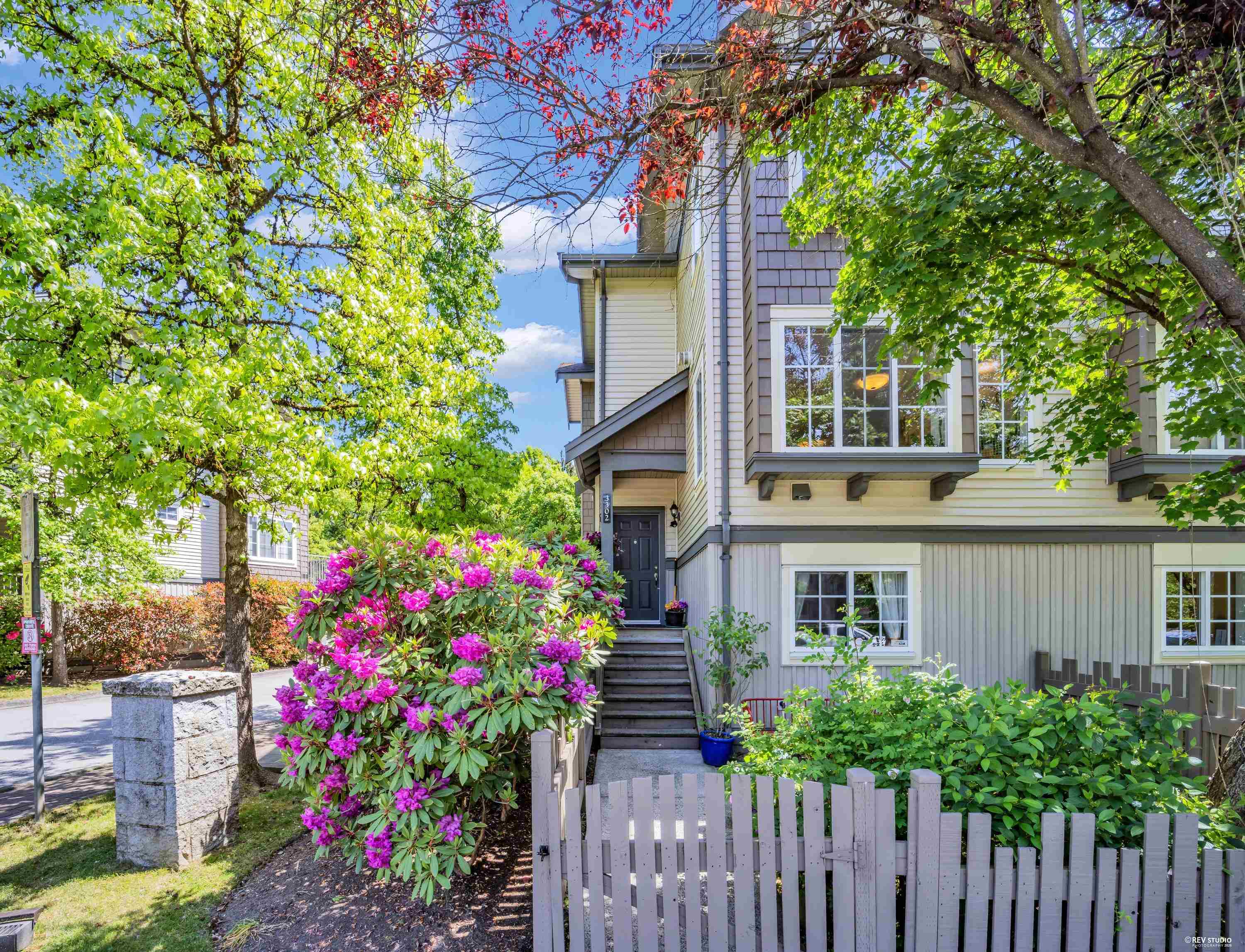 3302 NOEL DRIVE, Burnaby BC V3J 1J8, R3127288, BC,