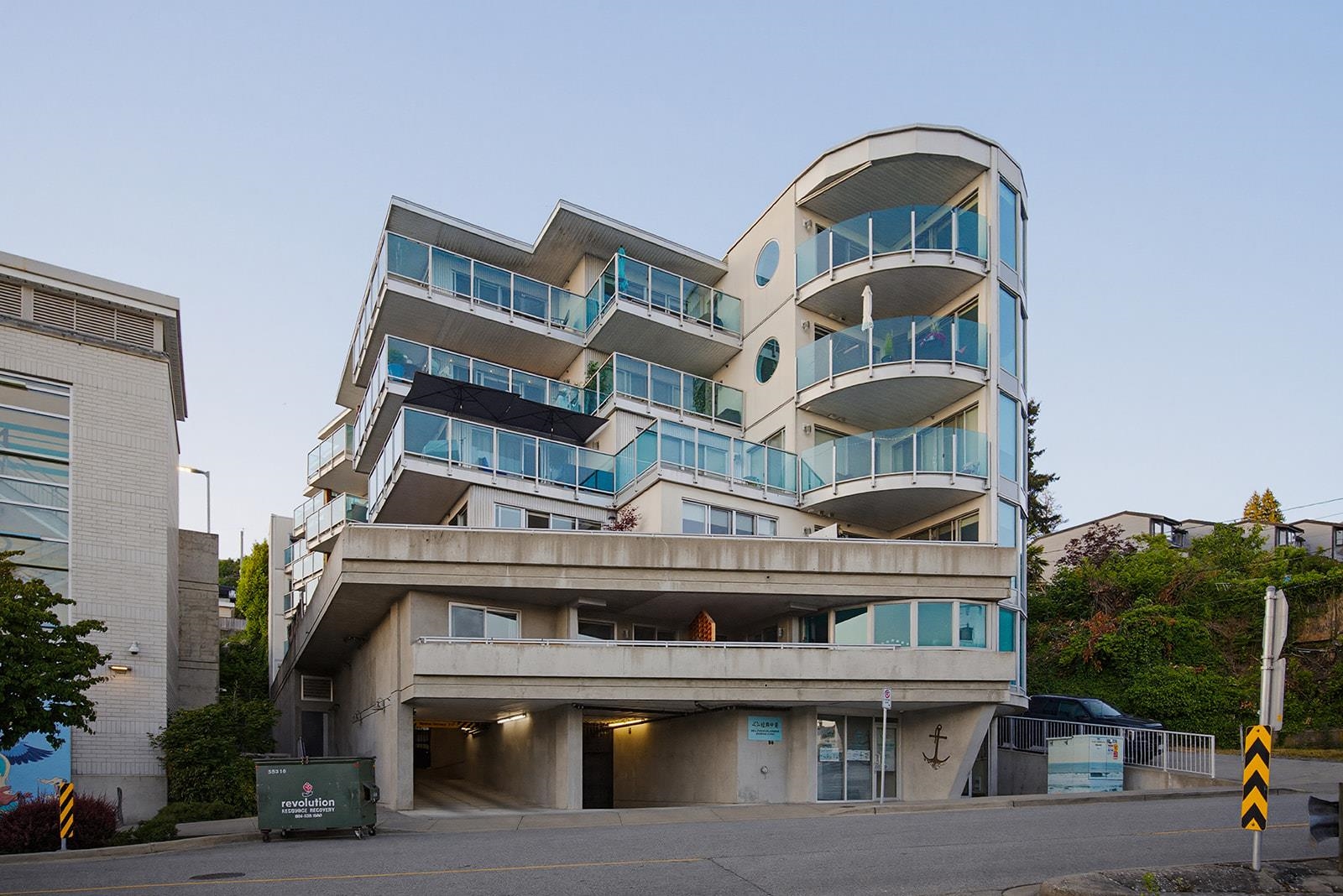 502 14955 VICTORIA AVENUE, R3127486, BC,