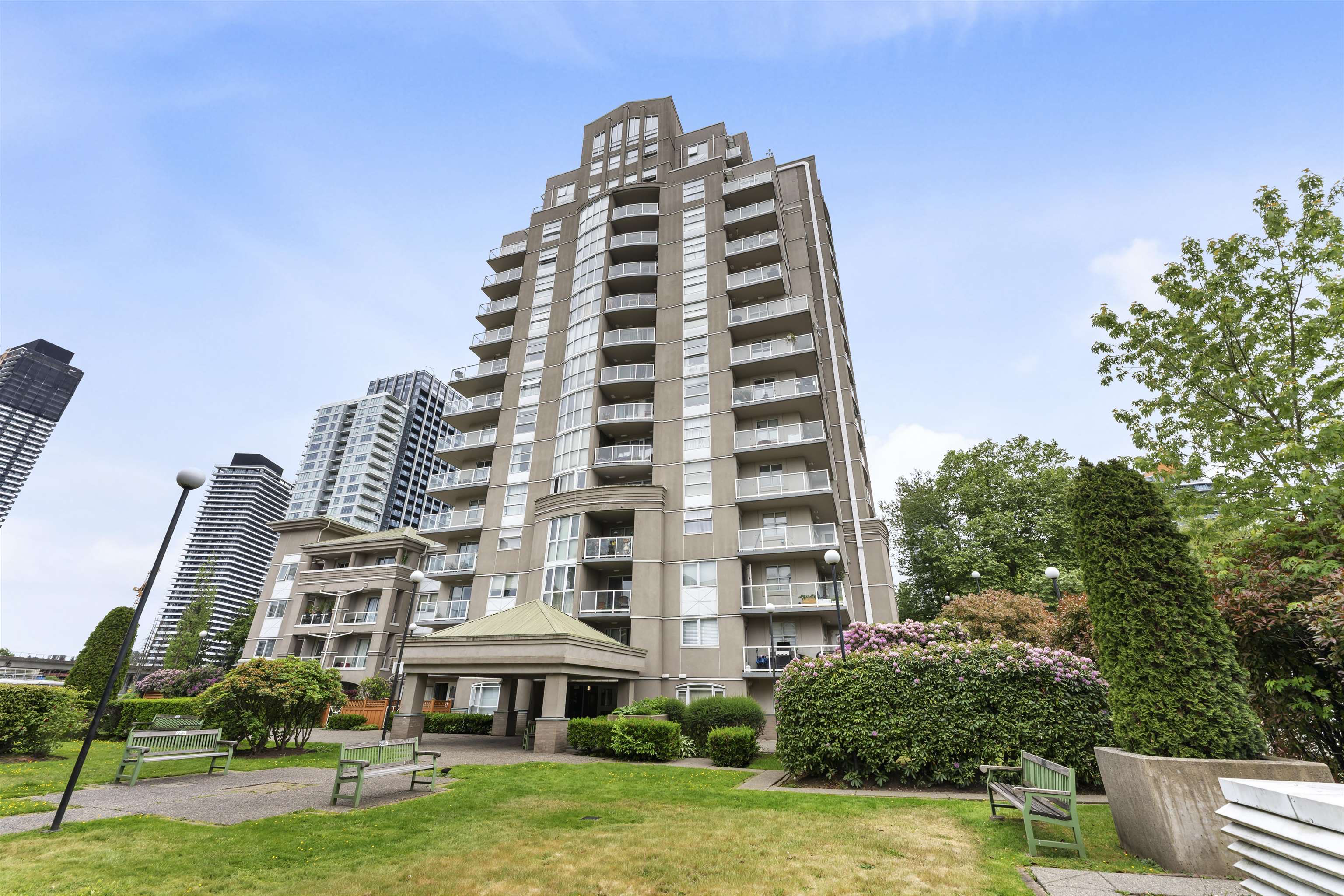 MLS® listing #R3127524 for sale located at 1604 10523 UNIVERSITY DRIVE