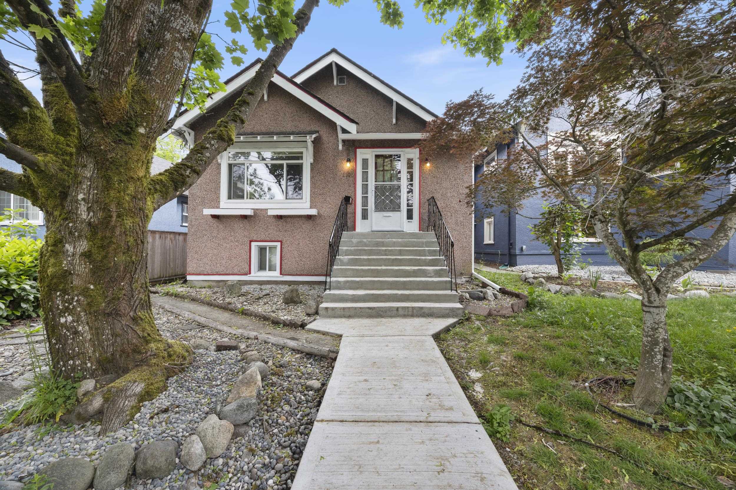 1105 HAMILTON STREET, New Westminster BC V3M 2M8, R3127585, BC,