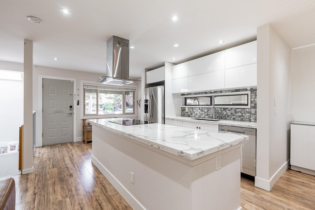 15784 MCBETH ROAD, Surrey BC V4A 5X3, R3127677, BC,