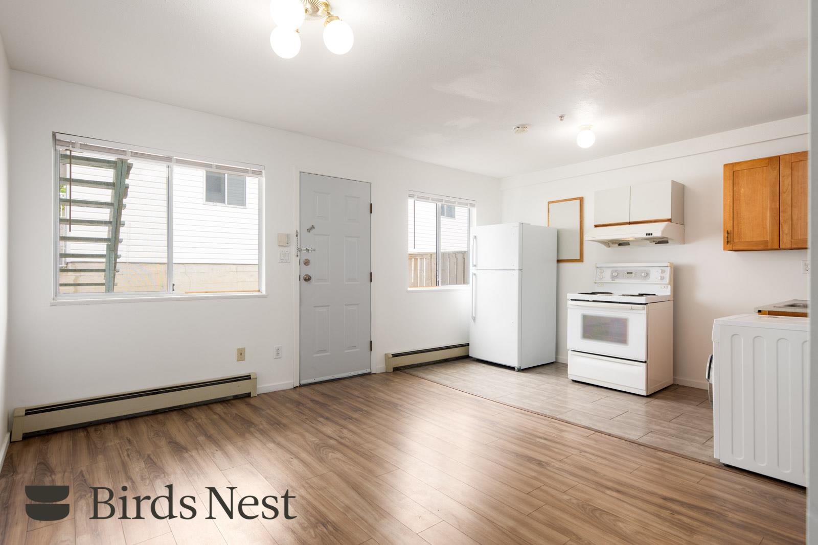 Main 4502 NANAIMO STREET, R3127768, BC,