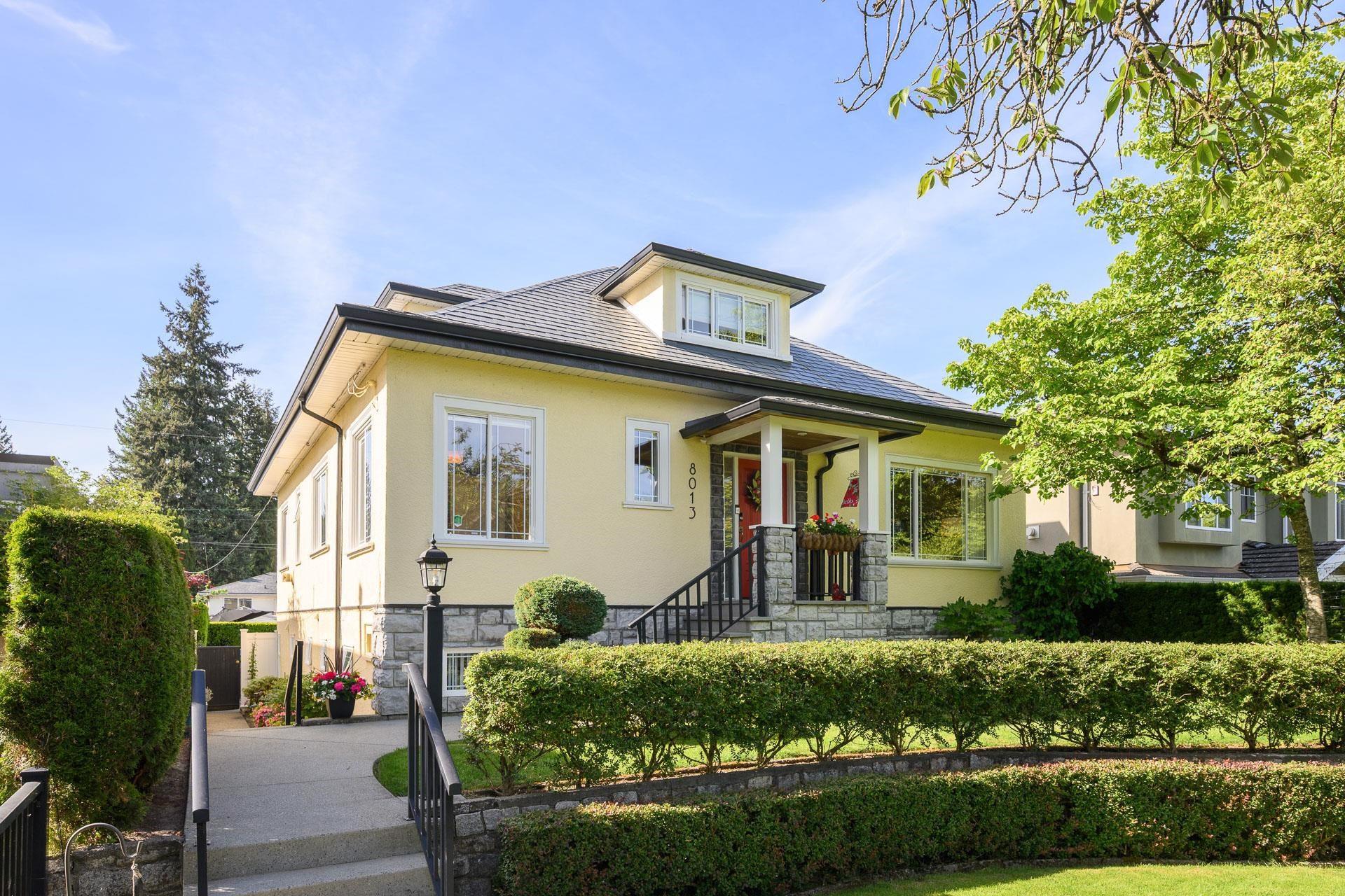 8013 17TH AVENUE, Burnaby BC V3N 1M5, R3127819, BC,