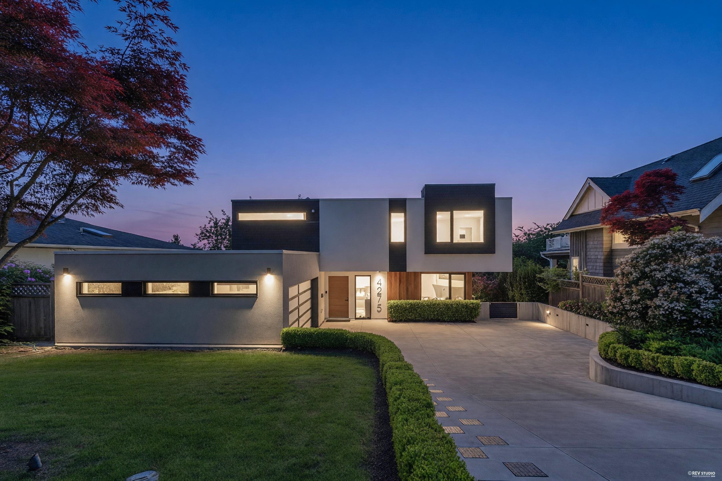 4275 CHELSEA CRESCENT, North Vancouver BC V7R 3J4, R3128002, BC,