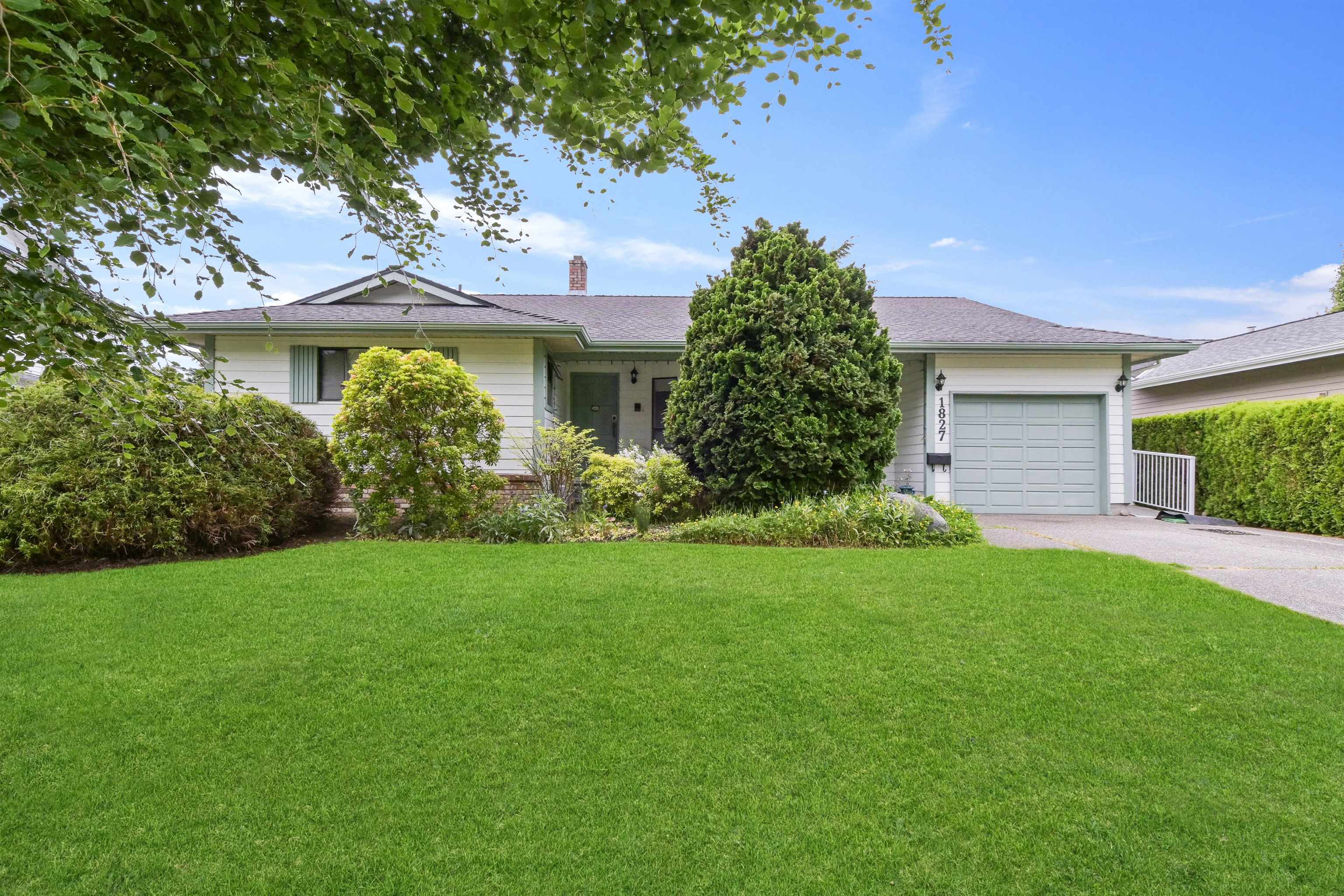 1827 142ND STREET, Surrey BC V4A 6V3, R3128101, BC,
