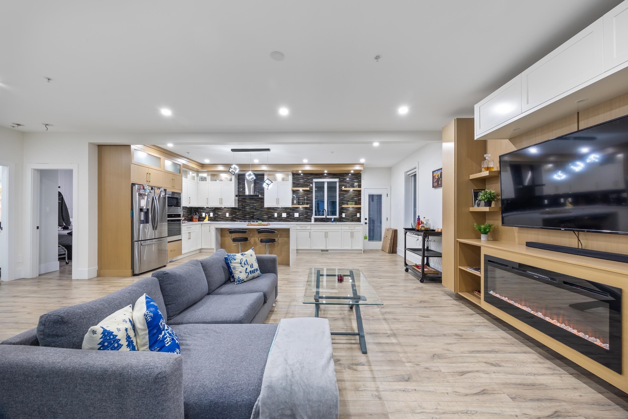 Upper 10500 MCVEETY STREET, R3128521, BC,