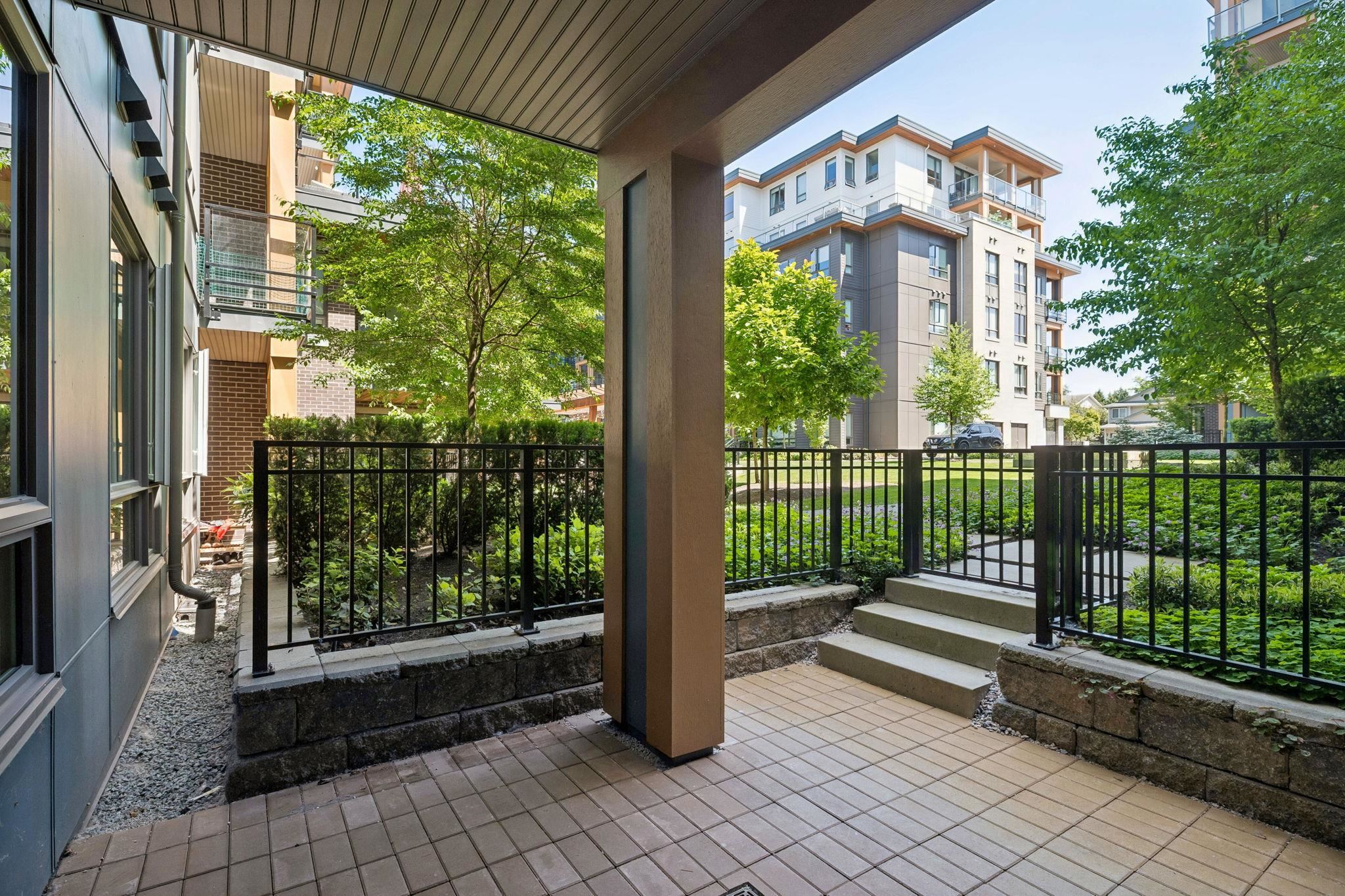 120 735 ANSKAR COURT, R3128539, BC,