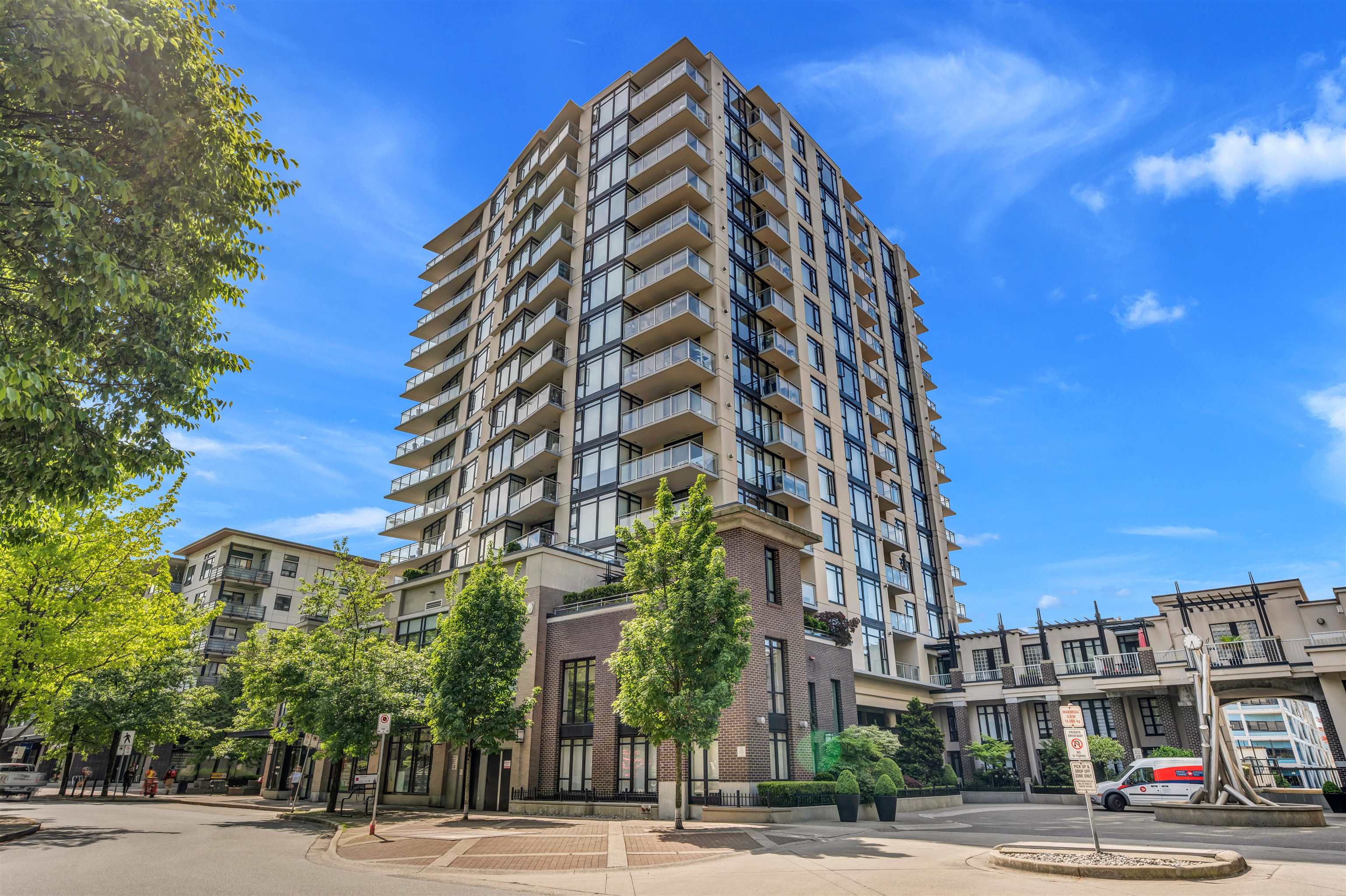 1206 155 1ST STREET, R3128650, BC,