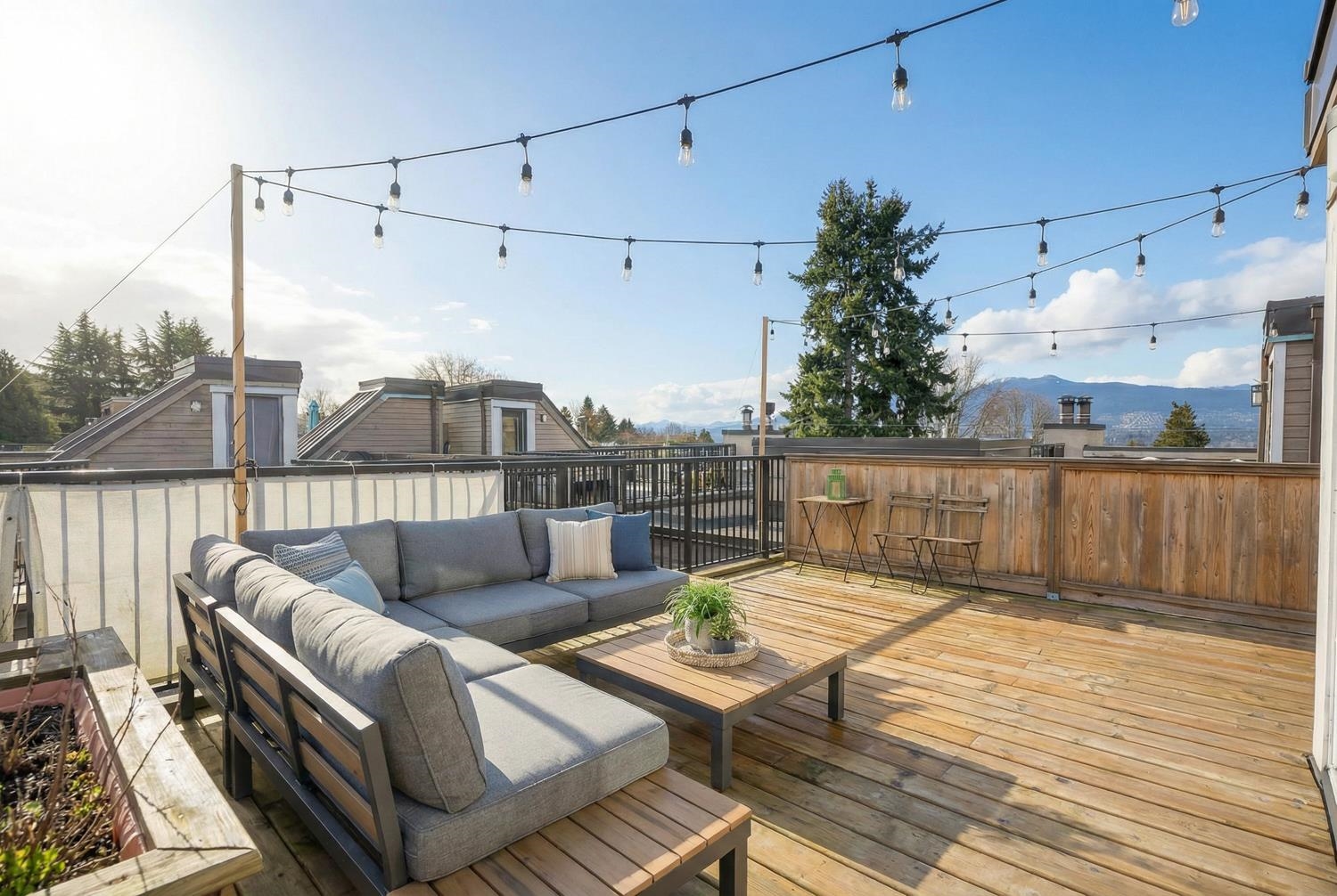 311 1922 7TH AVENUE, R3128885, BC,