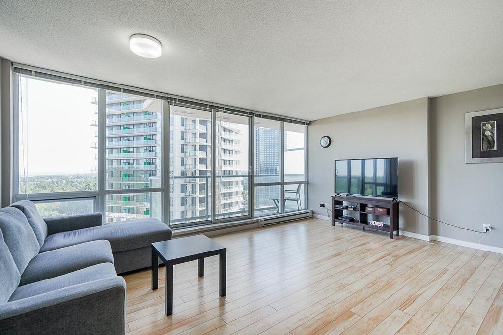 2105 9981 WHALLEY BOULEVARD, R3129086, BC,