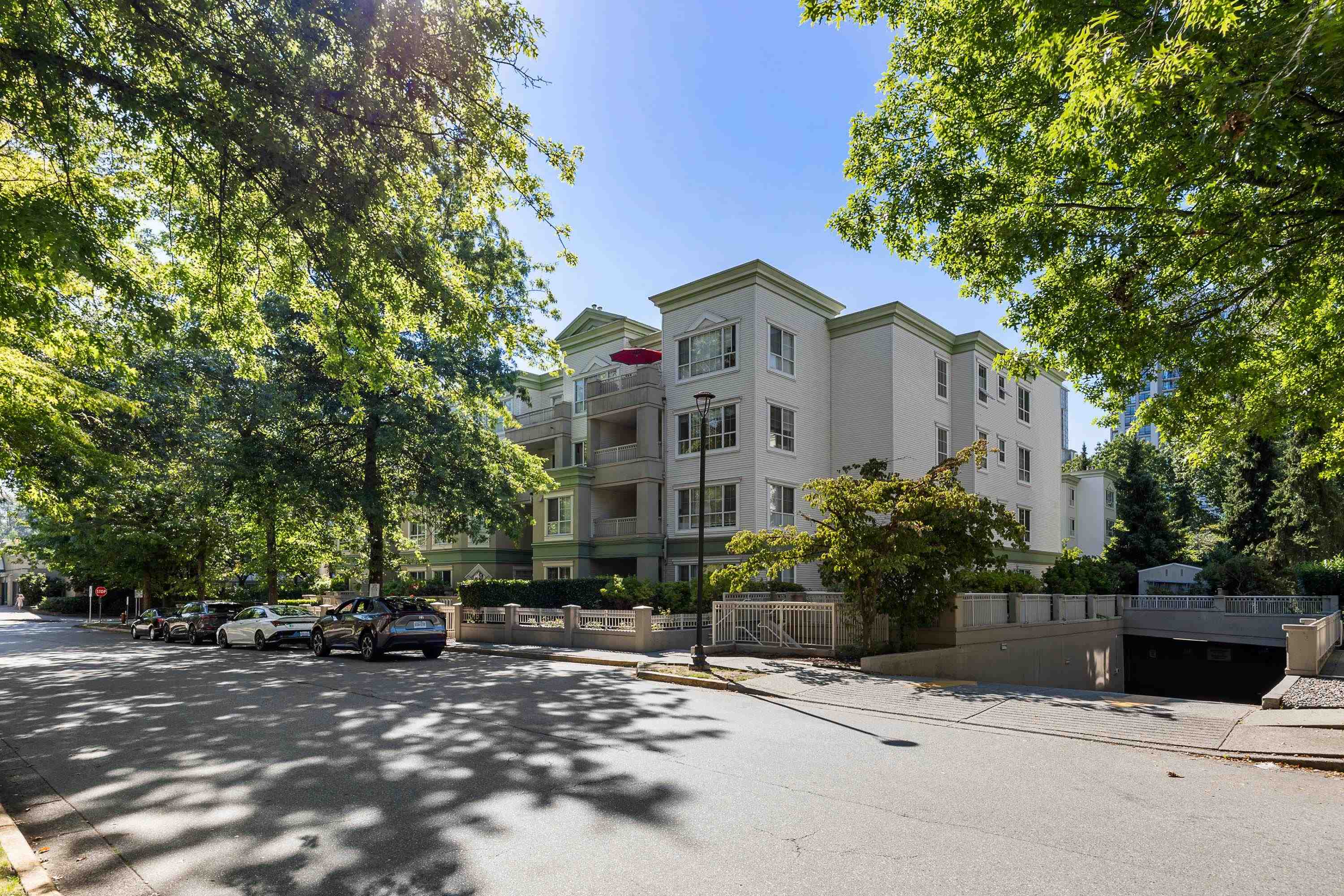 206 2990 PRINCESS CRESCENT, R3129223, BC,