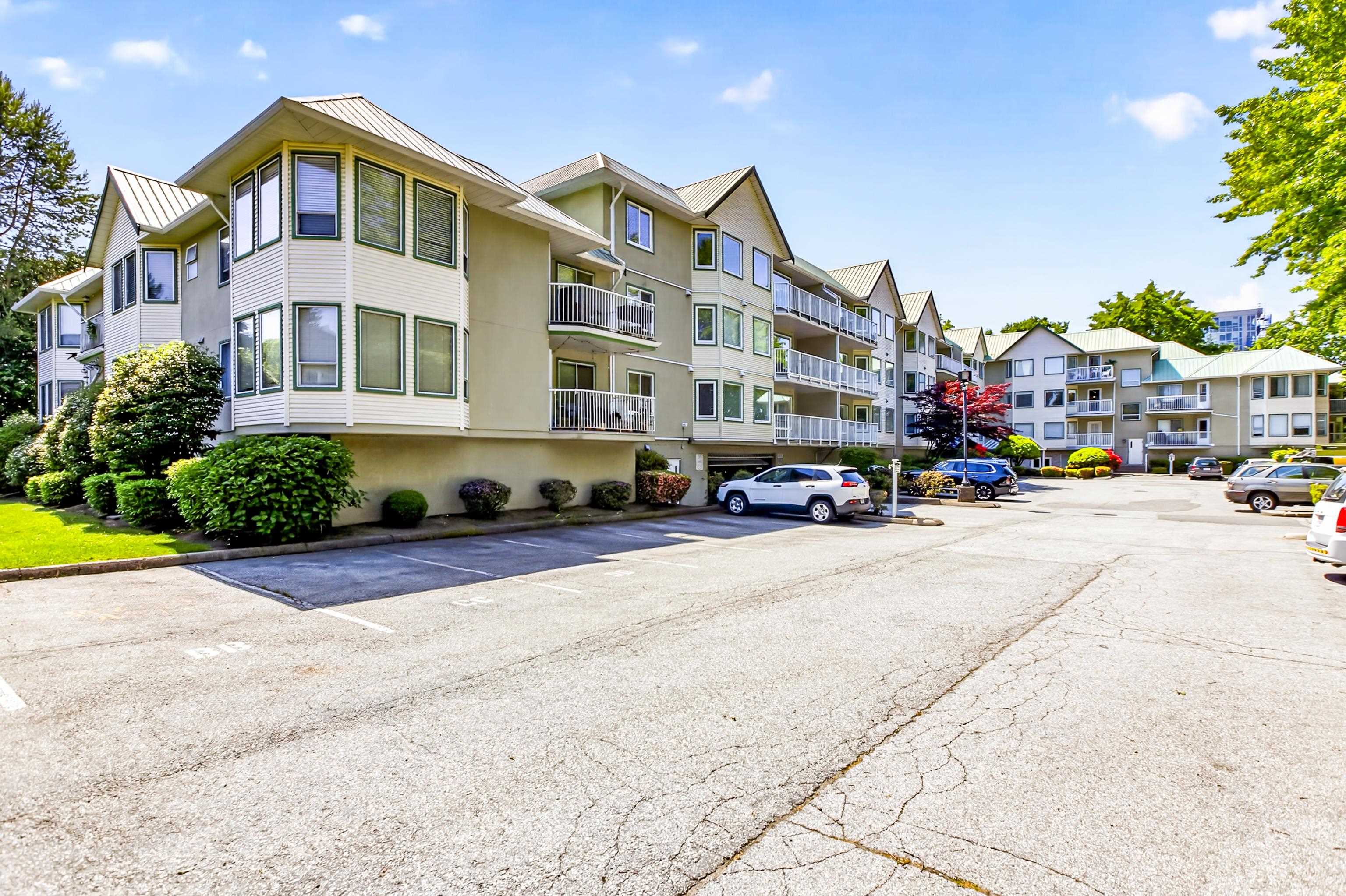 304 19236 FORD ROAD, R3129243, BC,