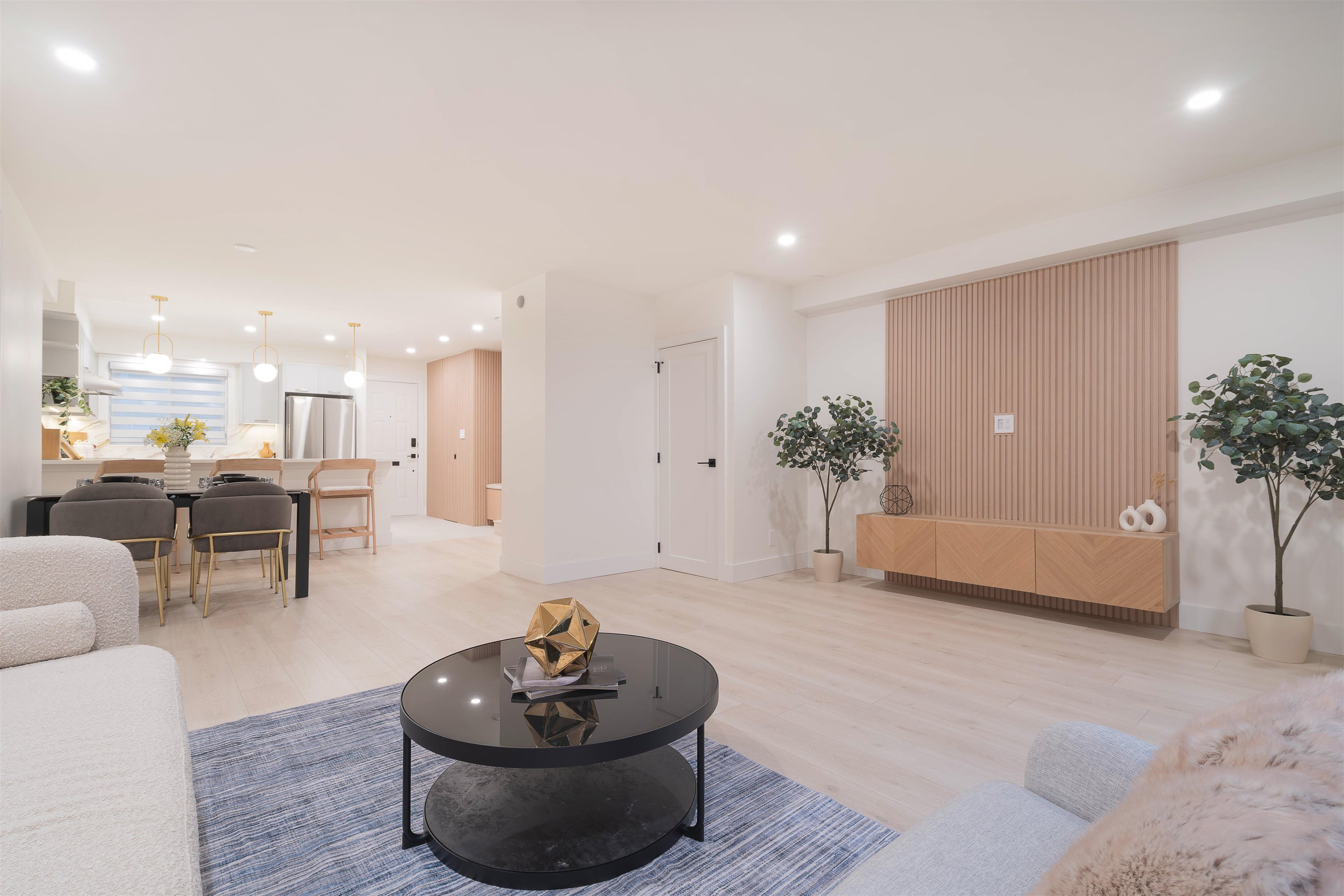 2078 SPRINGER AVENUE, Burnaby BC V5B 3M5, R3129493, BC,
