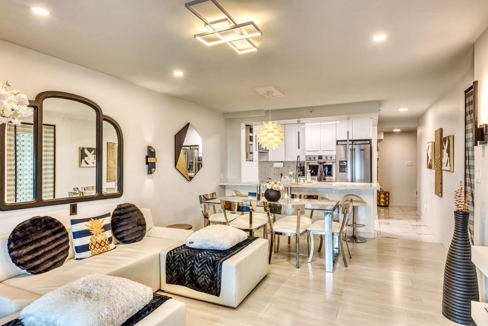 704 2468 BROADWAY, R3129510, BC,