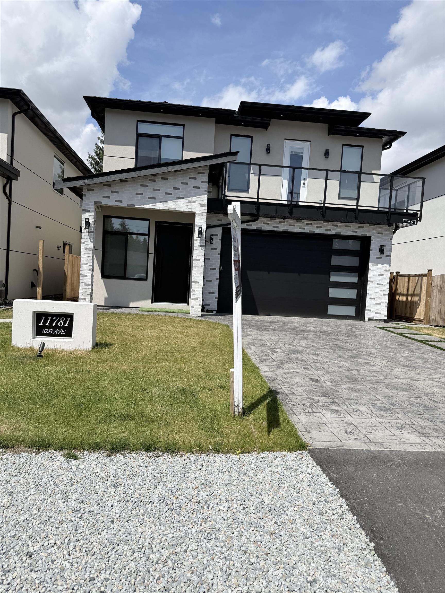 11781 82B AVENUE, Delta BC V4C 2E8, R3129573, BC,