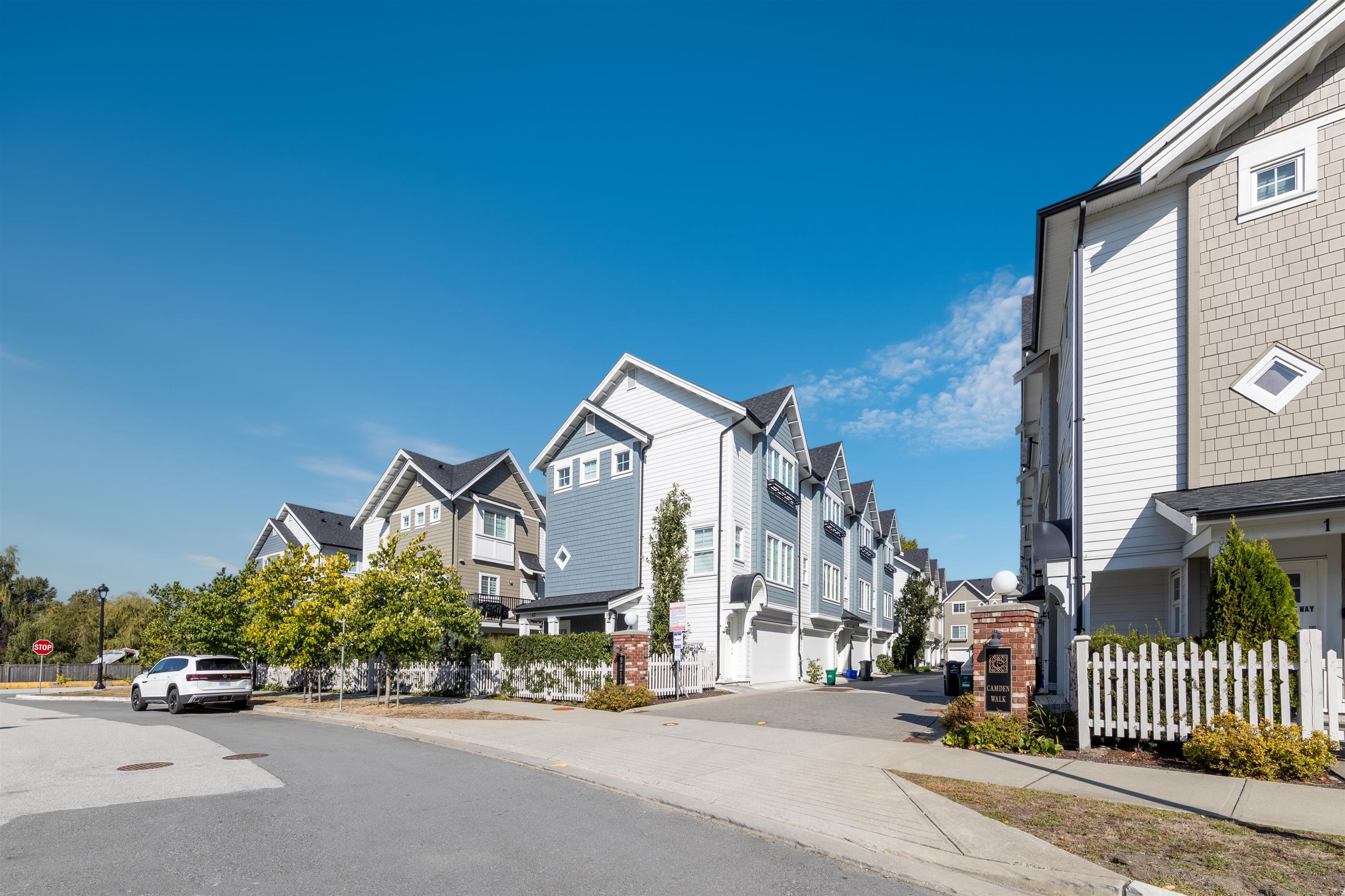 9 9211 MCKIM WAY, R3129634, BC,