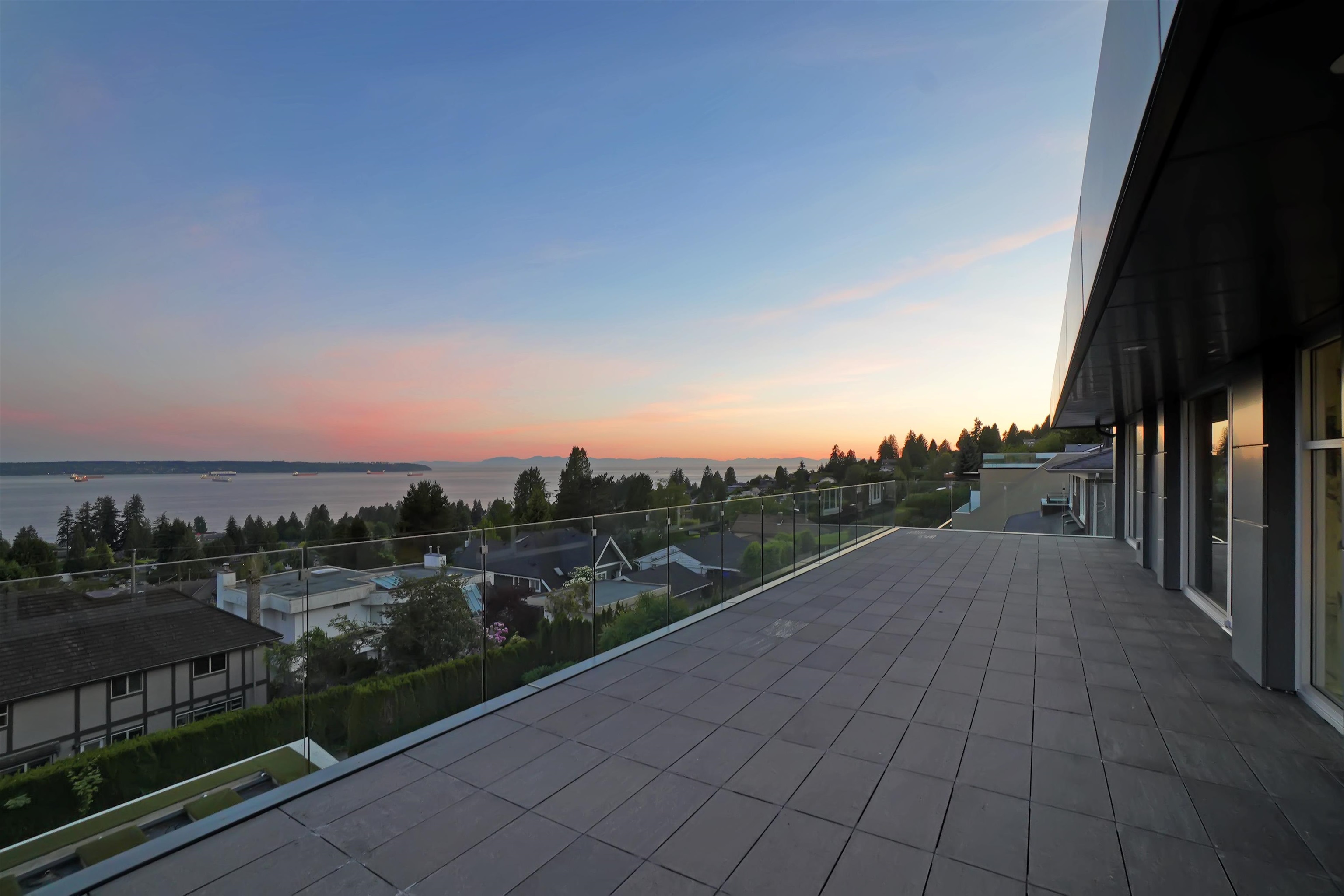 2370 PALMERSTON AVENUE, West Vancouver BC V7V 2W1, R3129683, BC,