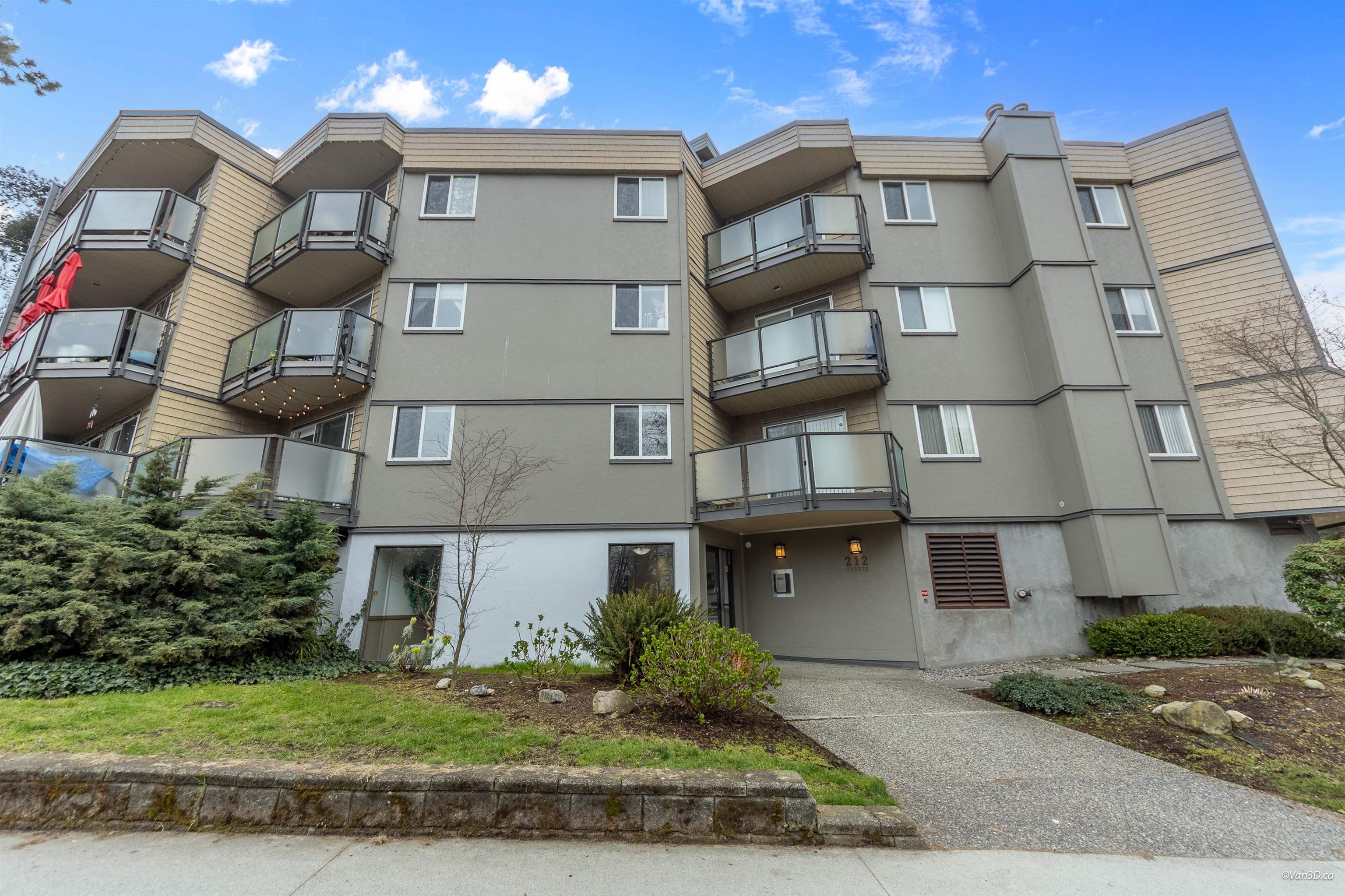 311 212 FORBES AVENUE, R3129796, BC,