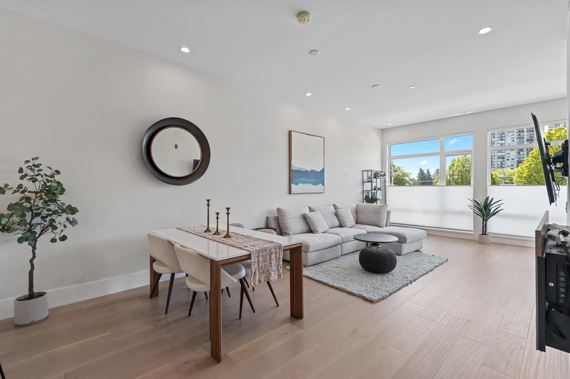 206 1591 BOWSER AVENUE, R3129828, BC,