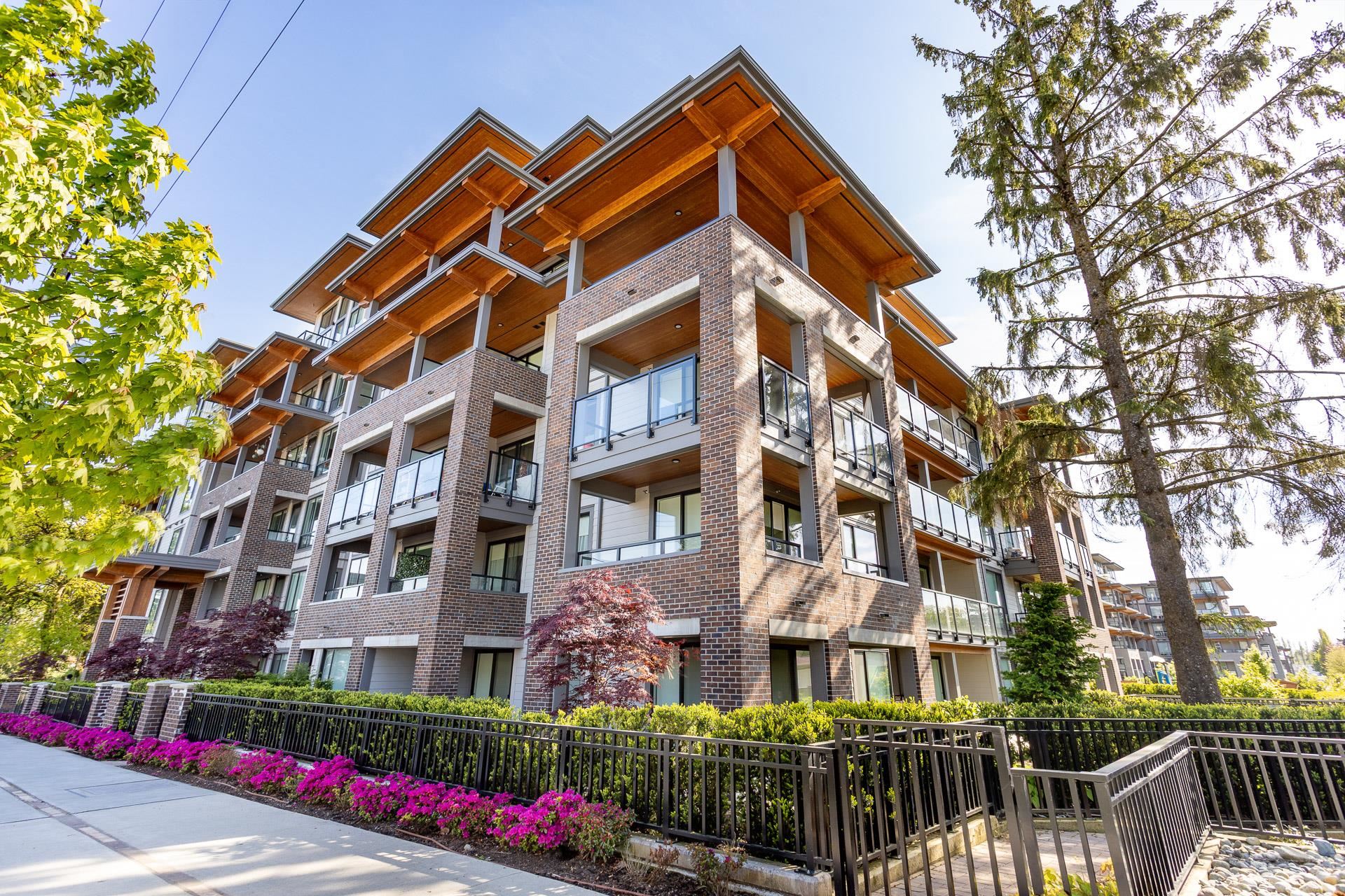 321 7599 15TH STREET, R3129959, BC,