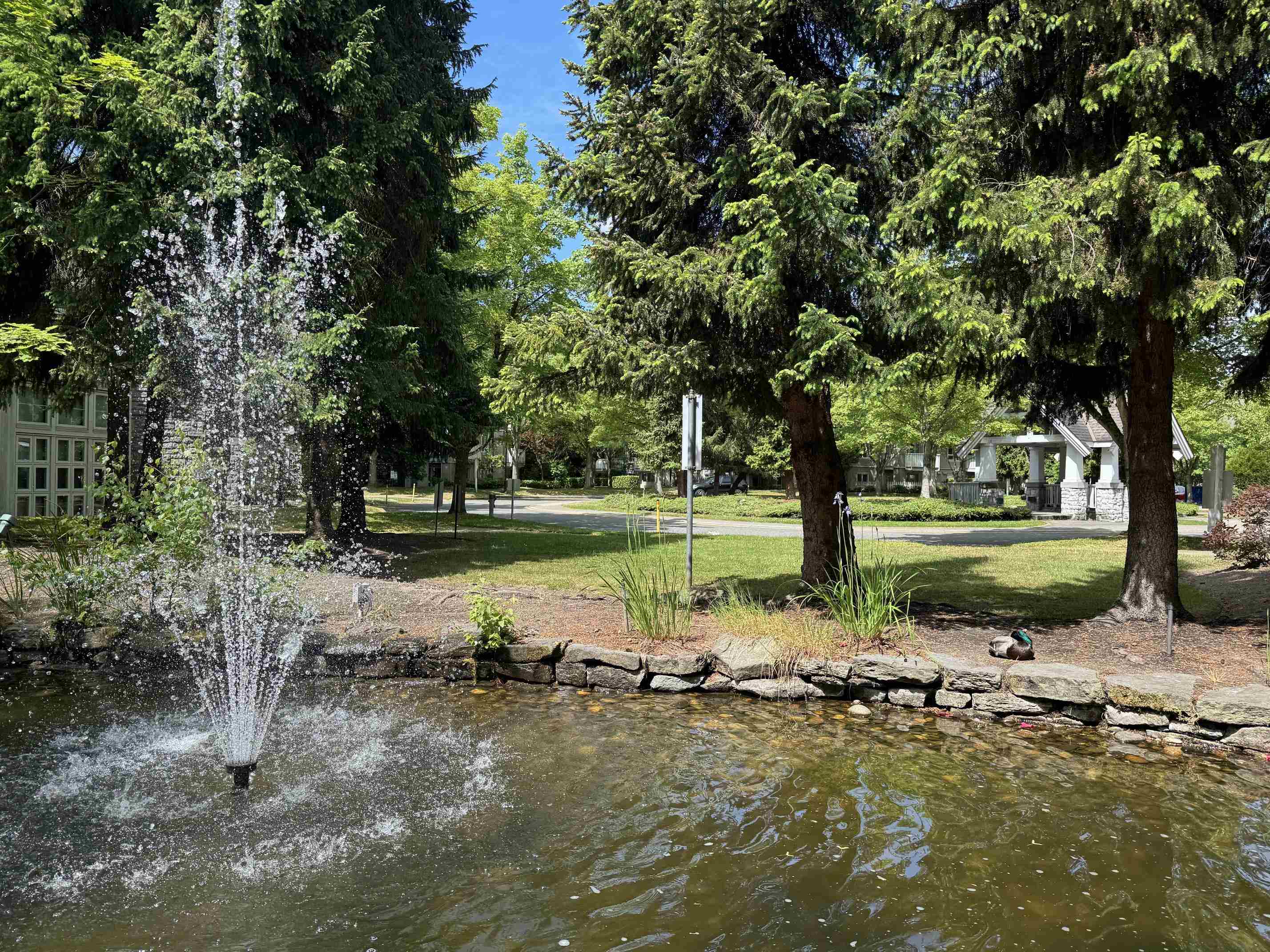 202 8100 JONES ROAD, R3130076, BC,