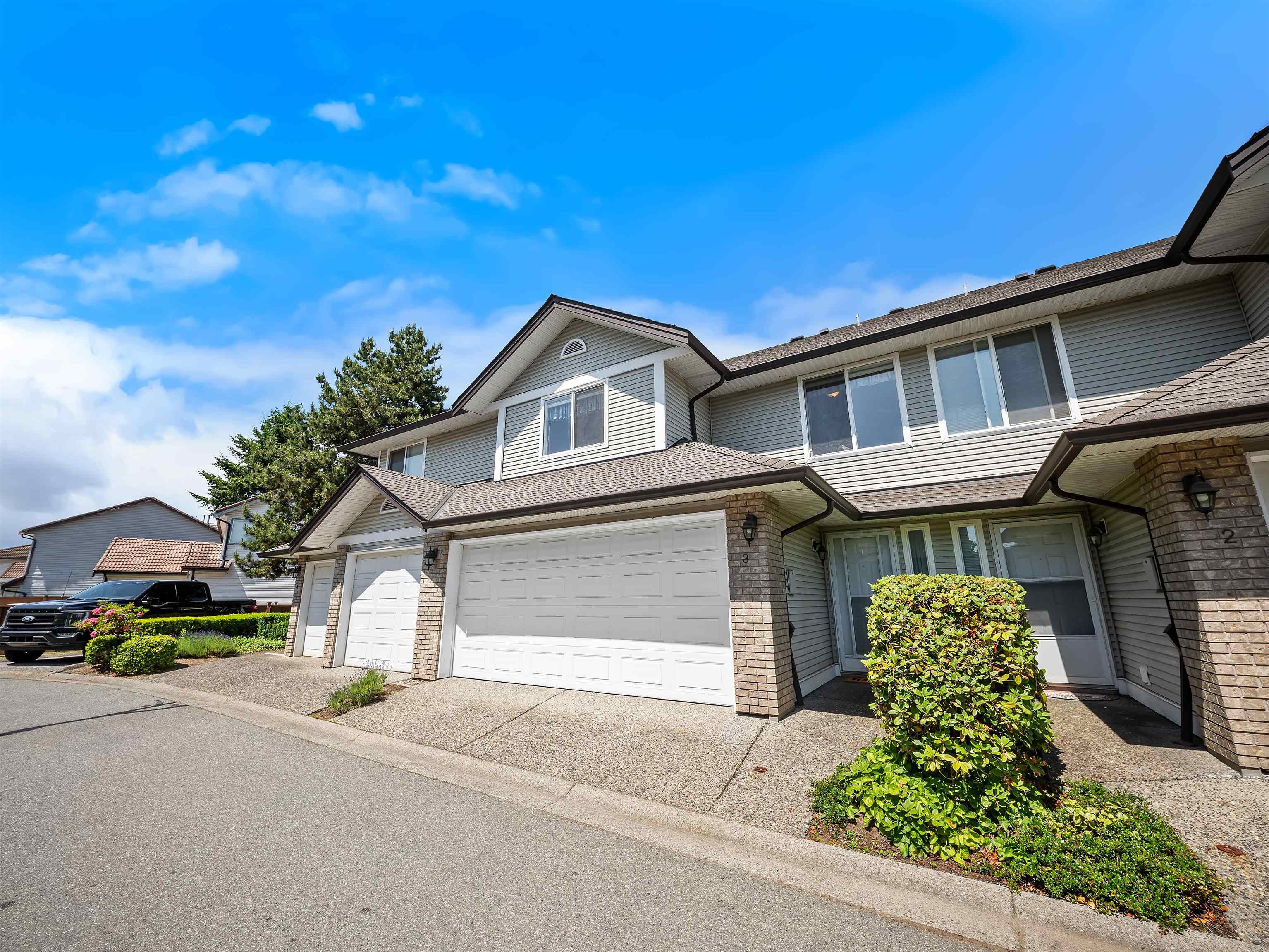 3 1370 RIVERWOOD GATE, R3130131, BC,