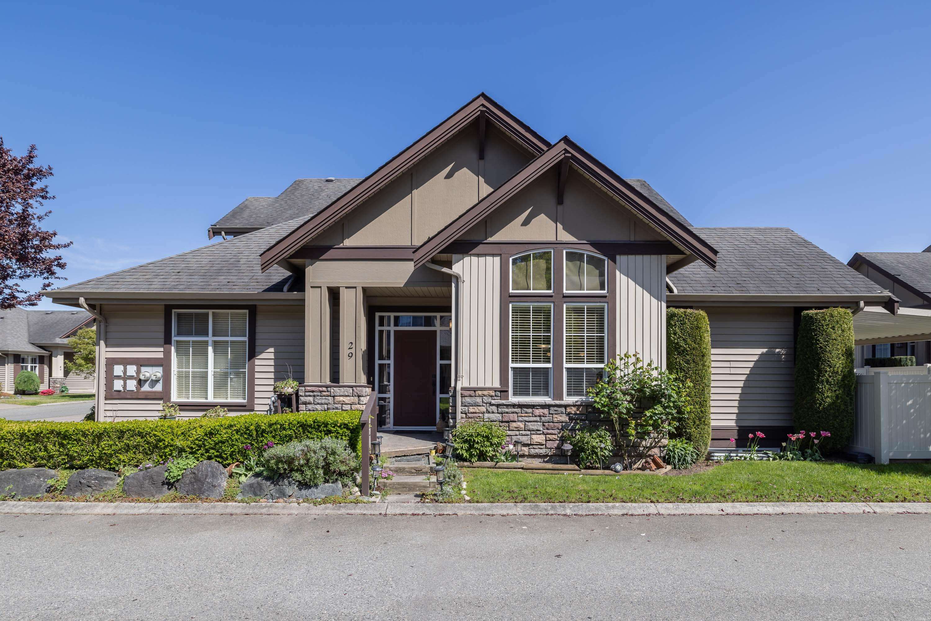 29 6577 SOUTHDOWNE PLACE, R3130231, BC,