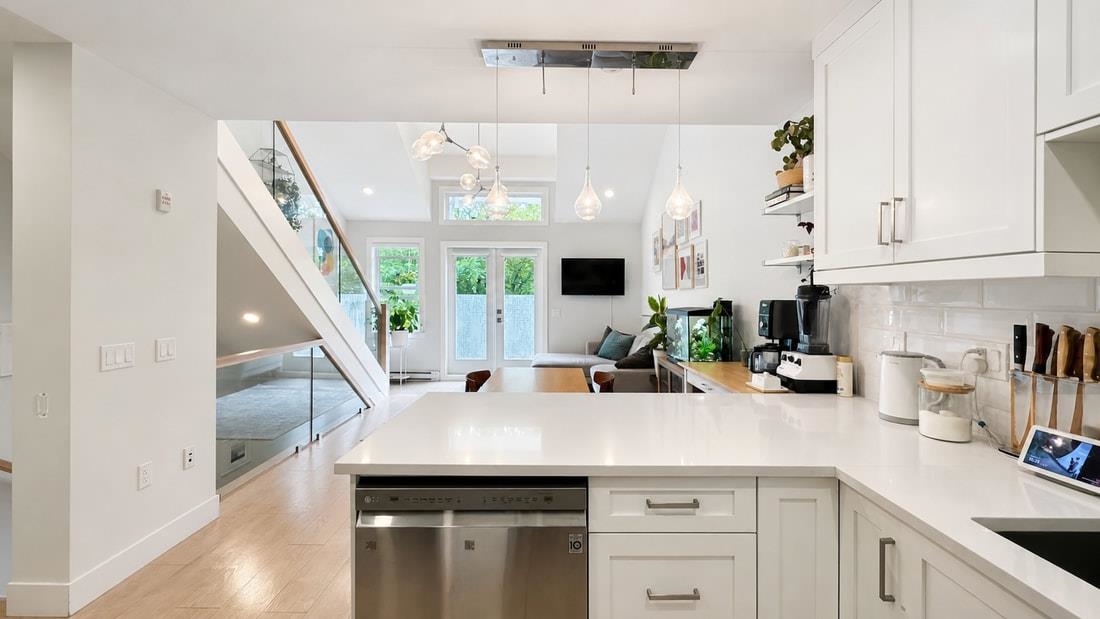 201 2759 HORLEY STREET, R3130517, BC,