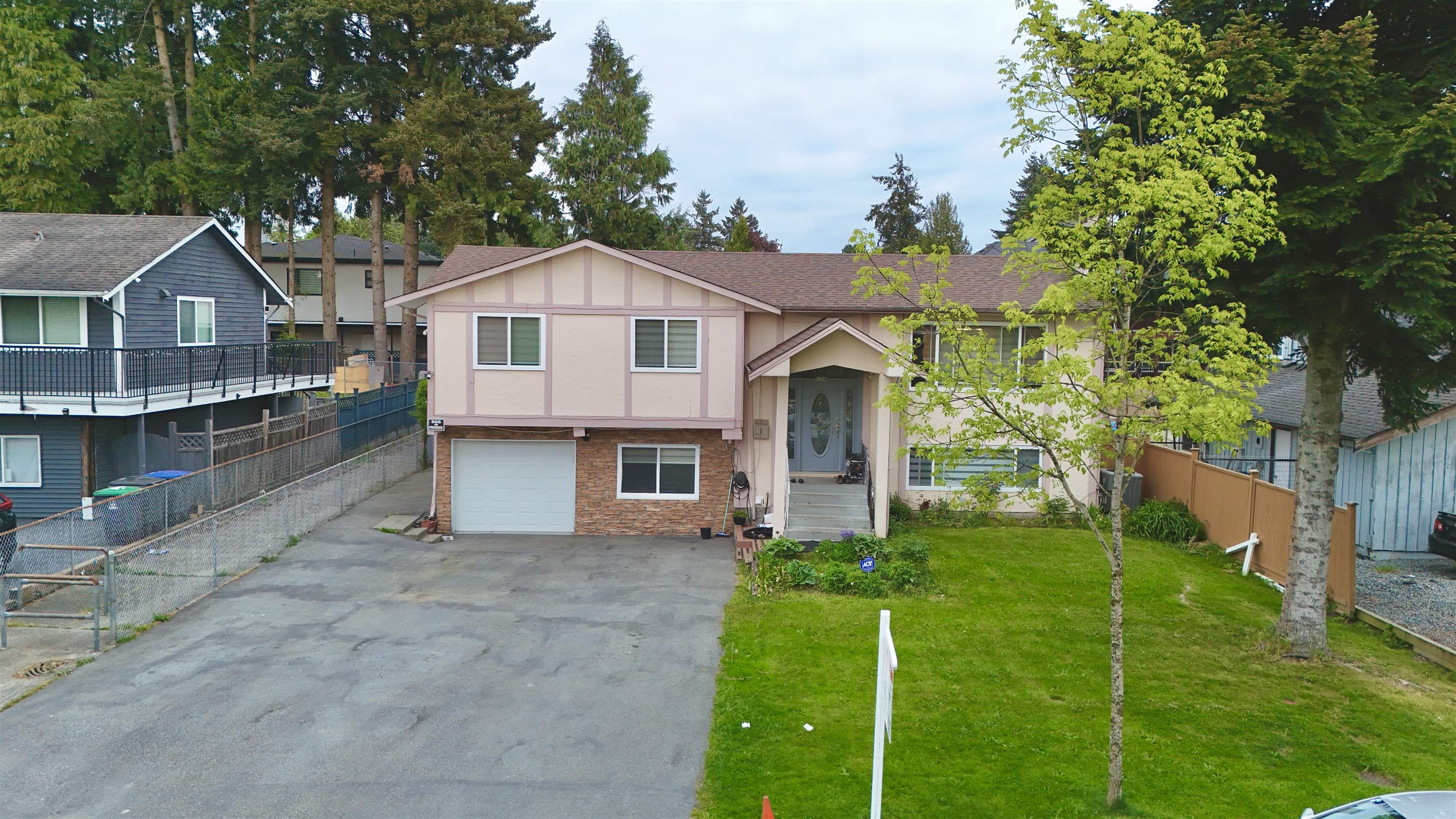 9298 CINNAMON DRIVE, Surrey BC V3V 1V2, R3130562, BC,