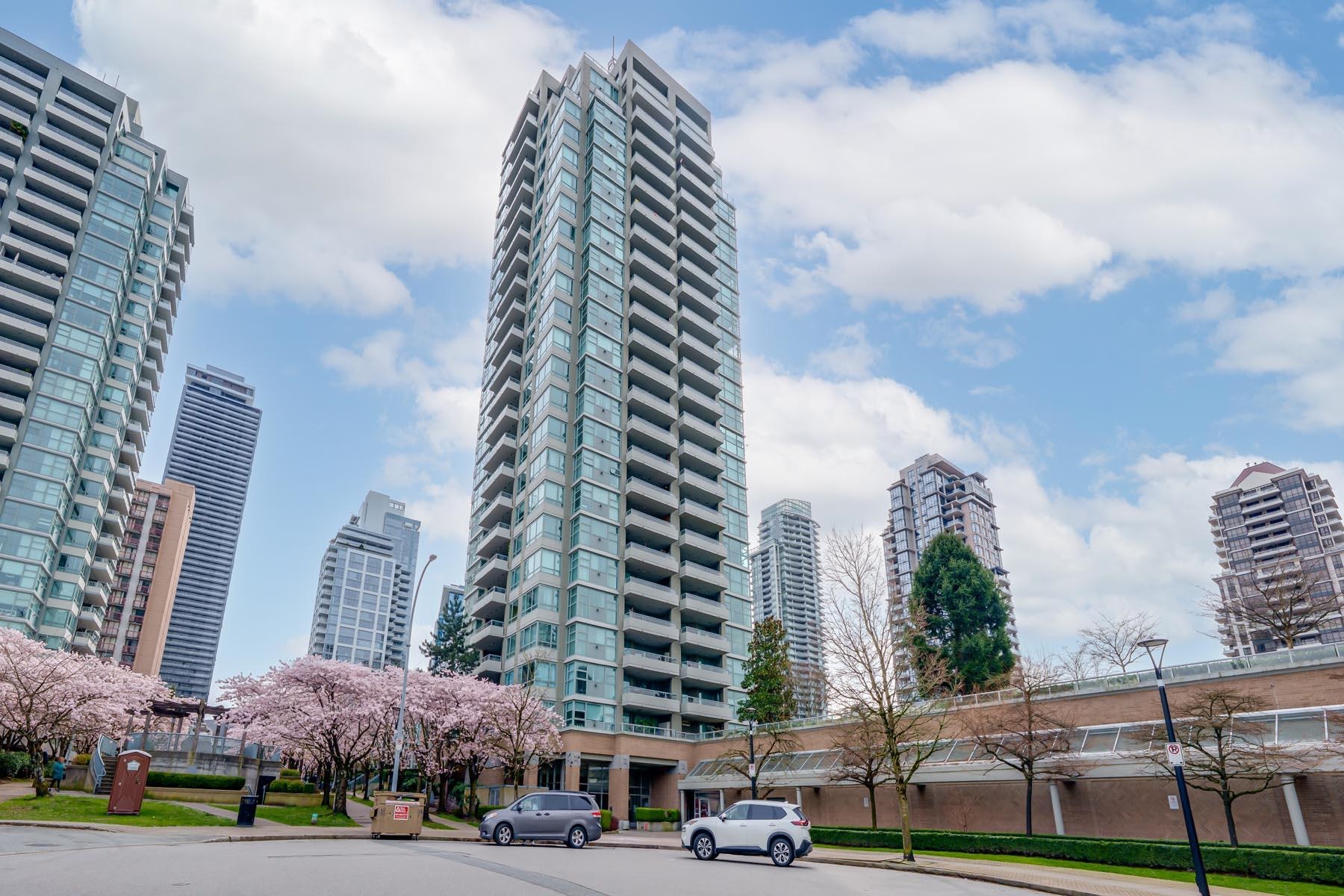 2105 4398 BUCHANAN STREET, R3130642, BC,