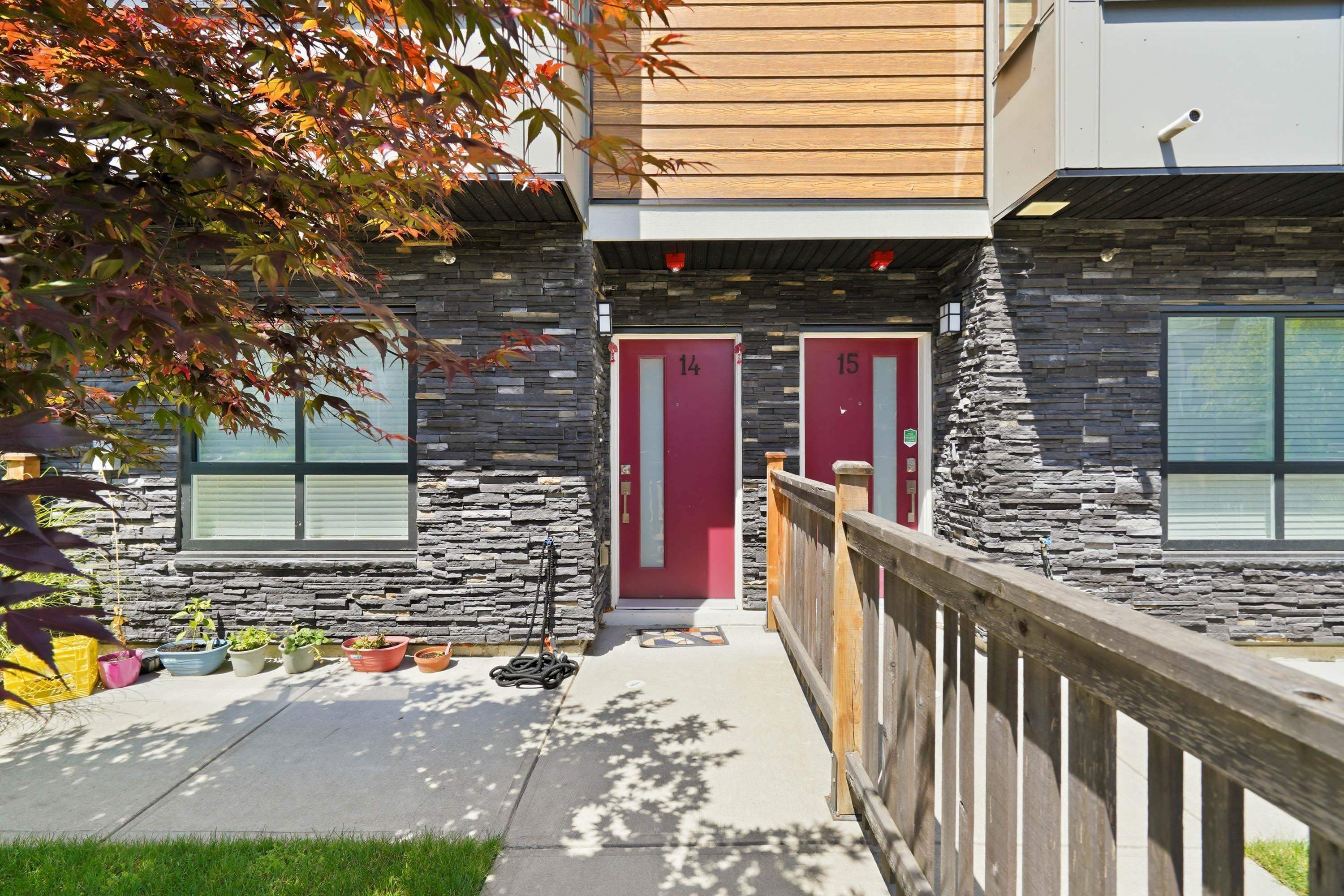 MLS® listing #R3130879 for sale located at 14 19631 55A AVENUE
