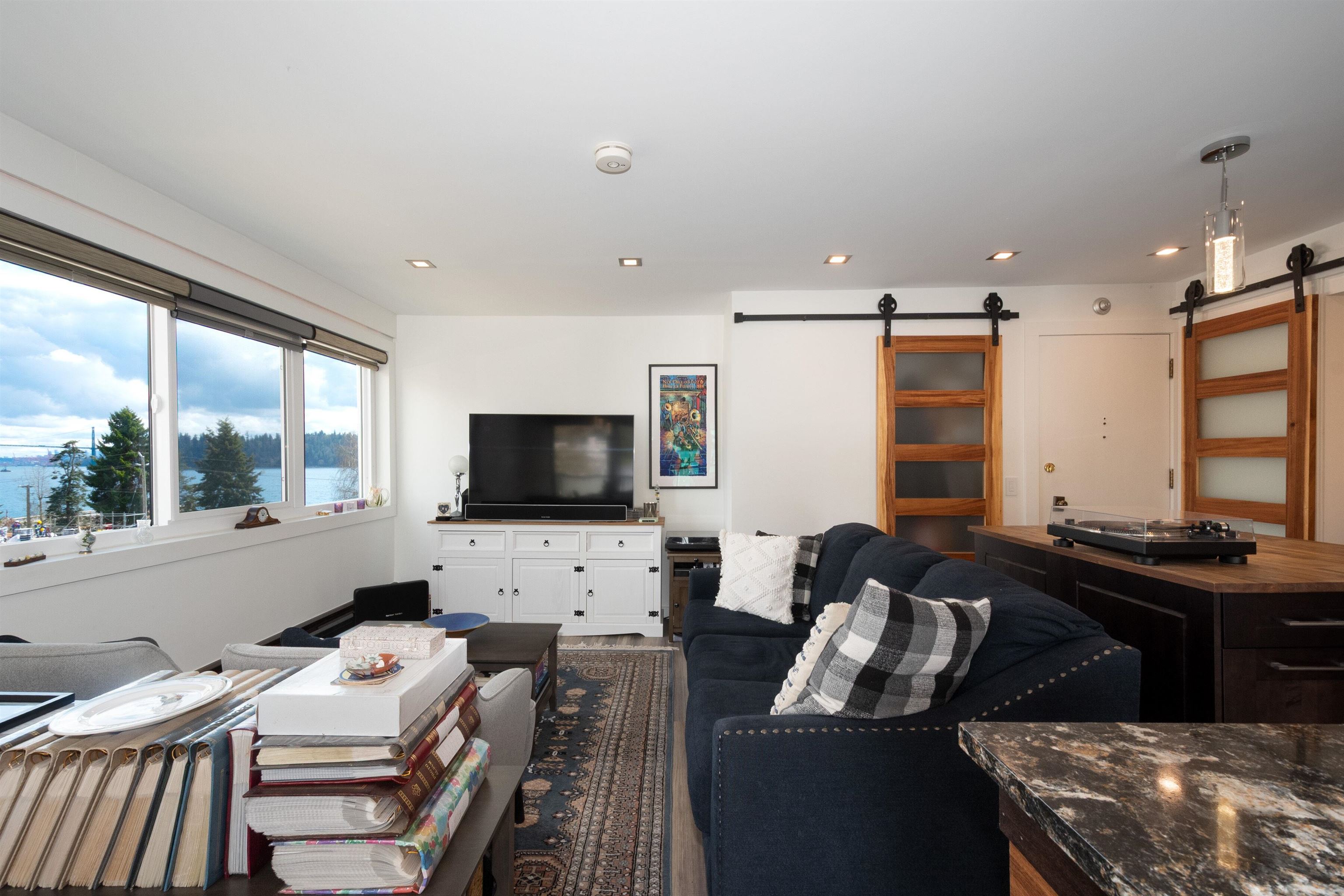 303 1845 BELLEVUE AVENUE, R3130948, BC,