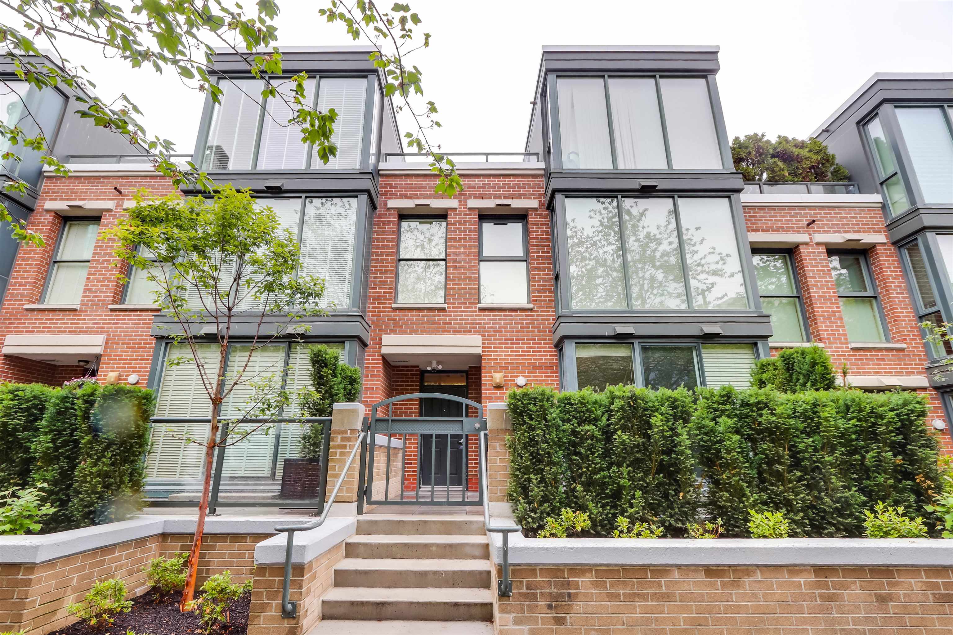 1405 W 7TH AVENUE, Vancouver BC V6H 4H2, R3130963, BC,