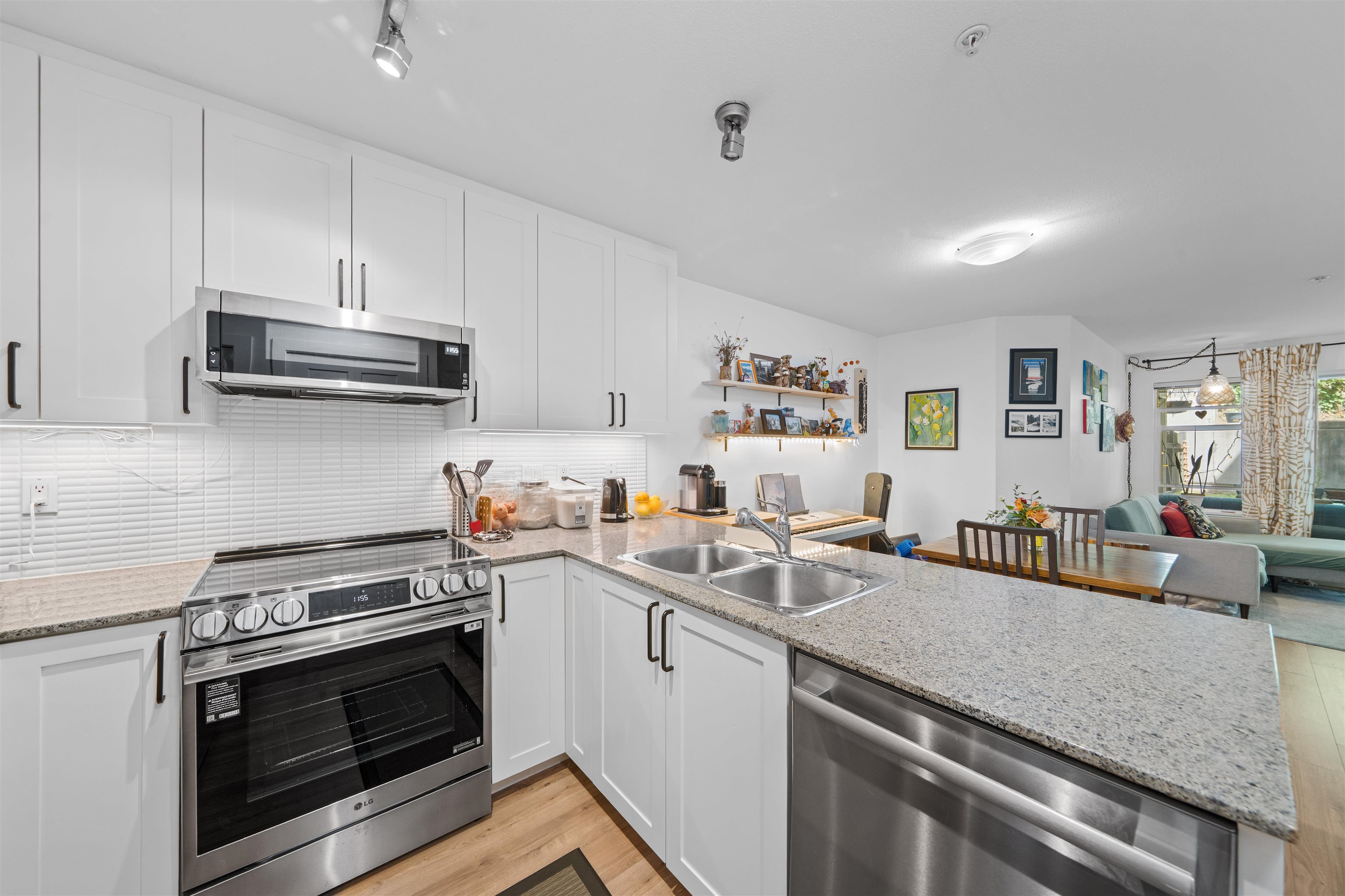 203 4833 BRENTWOOD DRIVE, R3130984, BC,