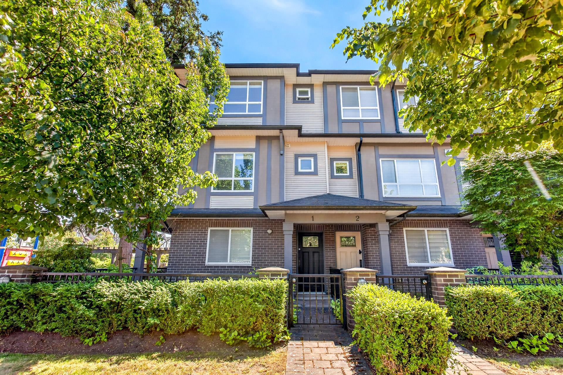 1 7691 BRIDGE STREET, R3131181, BC,