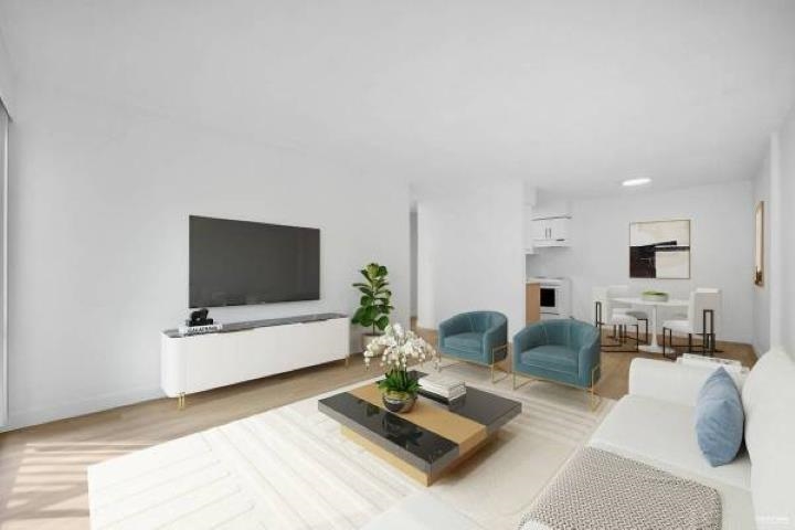 205 201 LAVAL STREET, R3131212, BC,