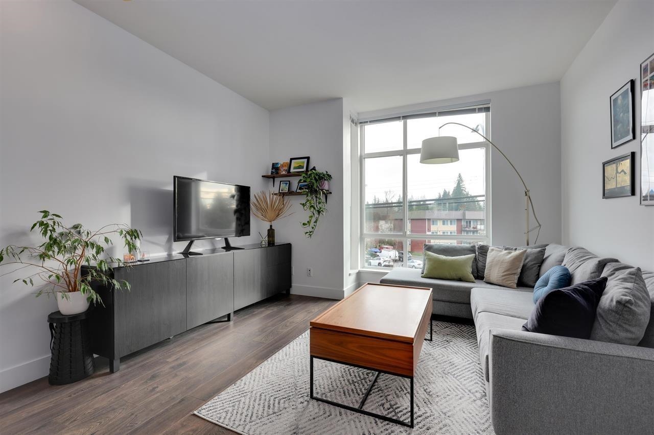 5 909 CLARKE ROAD, R3131247, BC,
